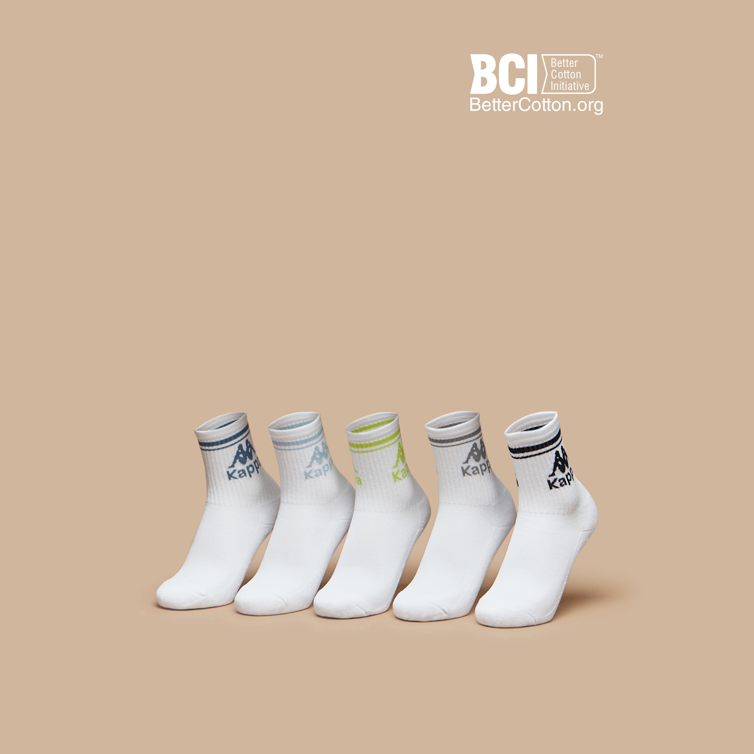 طقم جوارب رياضية موسدّة 5 أزواج بطول متوسط وطبعات الشعار من كابا-girls-accessories-socks-image-1