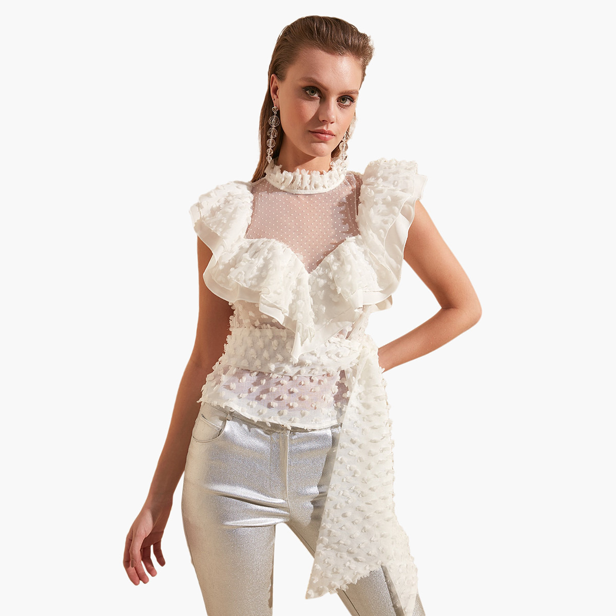 Trendyol Embroidered Sleeveless Top with Crew Neck and Ruffle Detail-women-clothing-shirtsandblouses-blouses-image-2