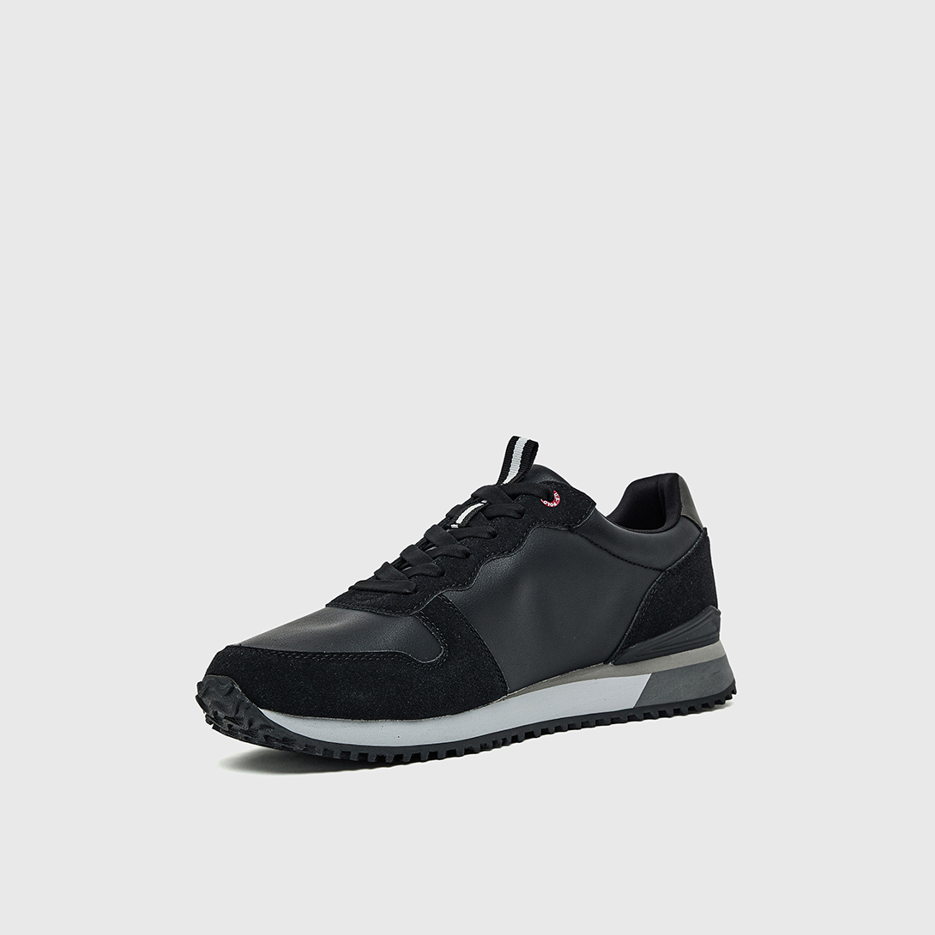 Us Polo Men's Lace-Up Low Ankle Sneakers | TRADEN-GLB-MEN-men-shoes-sneakers-image-3