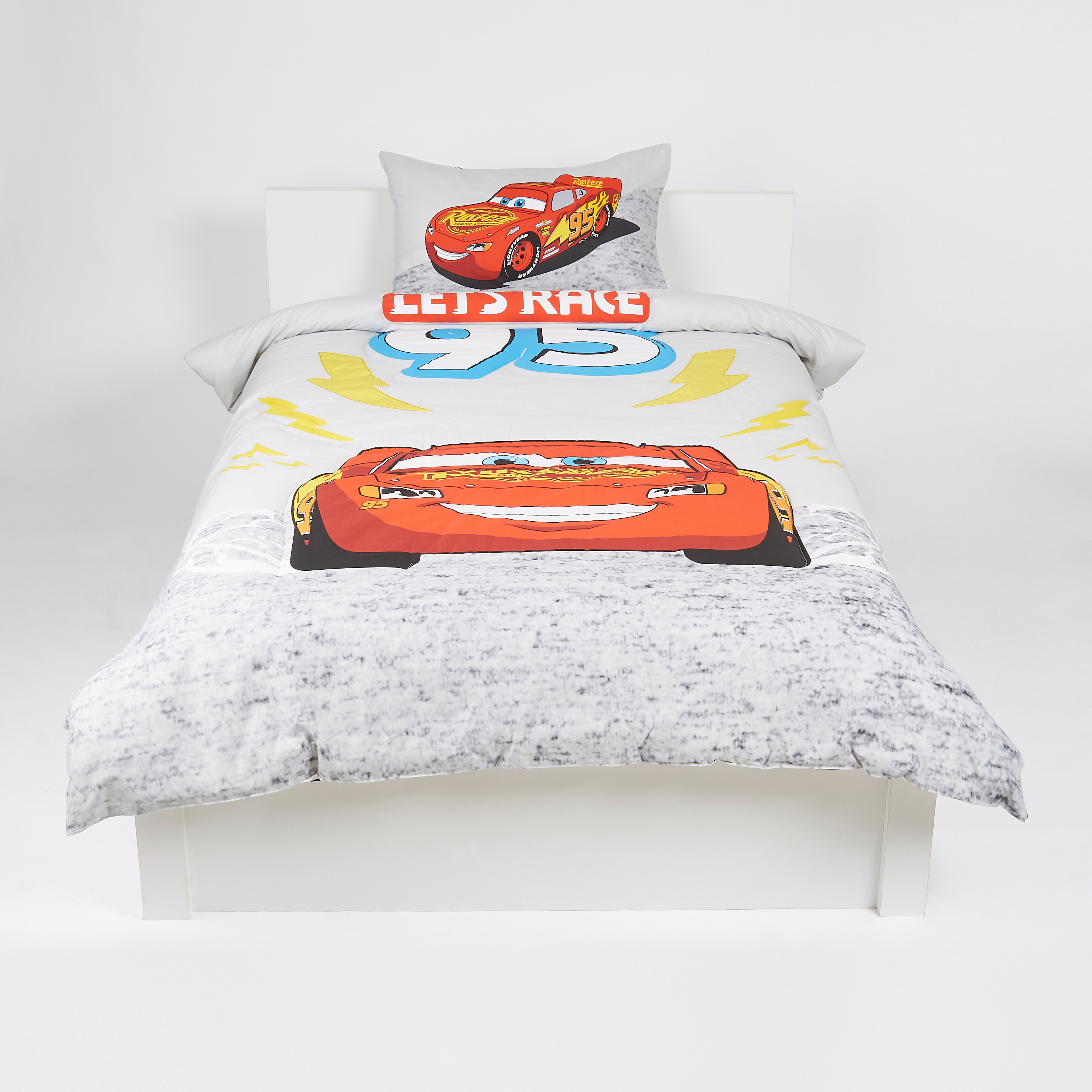 Disney Cars Print 3 Piece Comforter Set