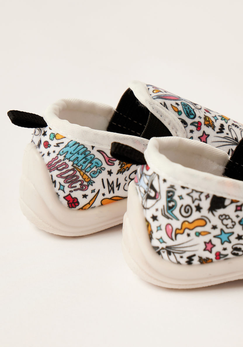 Bugs Bunny Printed Slip-On Shoes with Elasticised Gussets-Casual-image-3