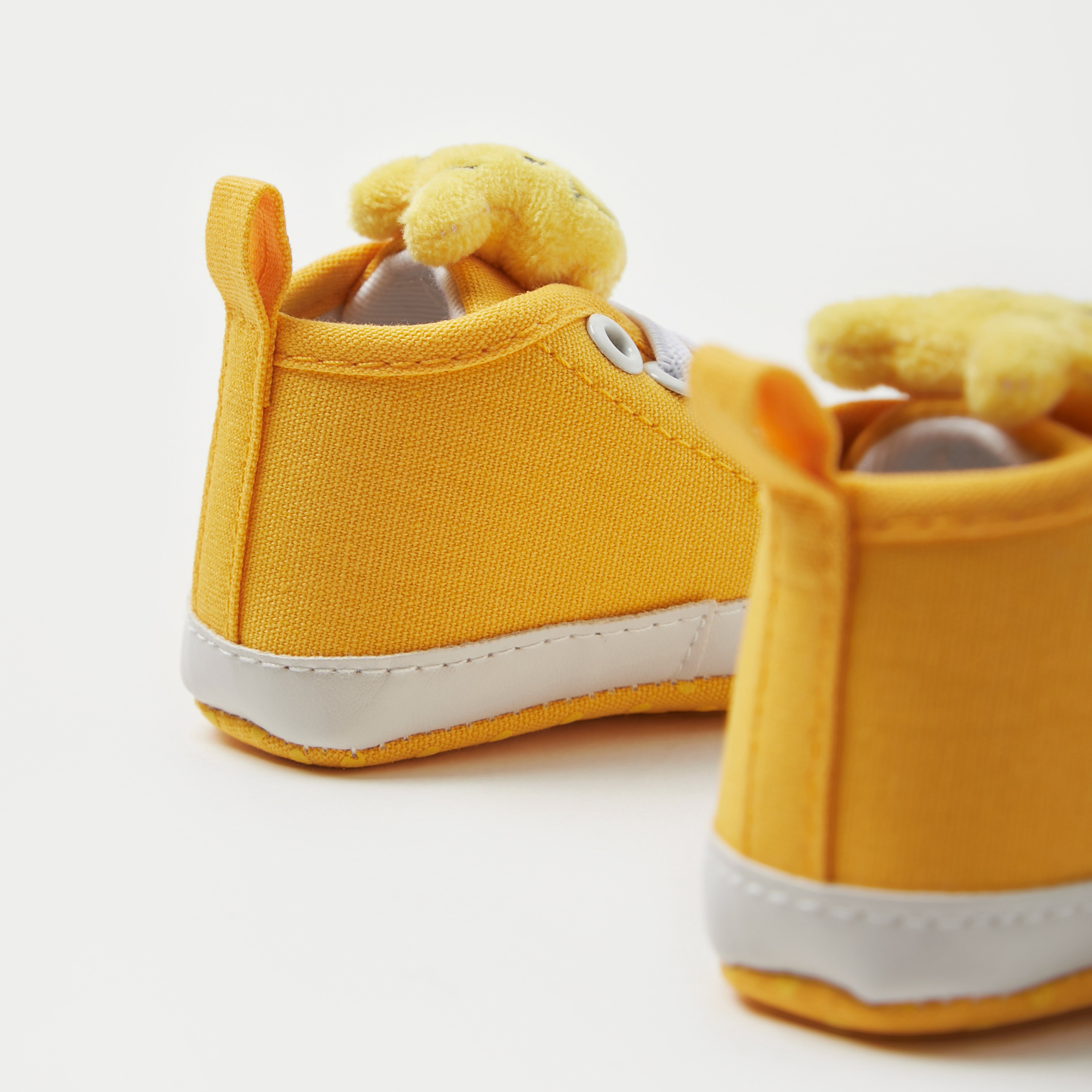 Winnie the pooh store shoes for toddlers