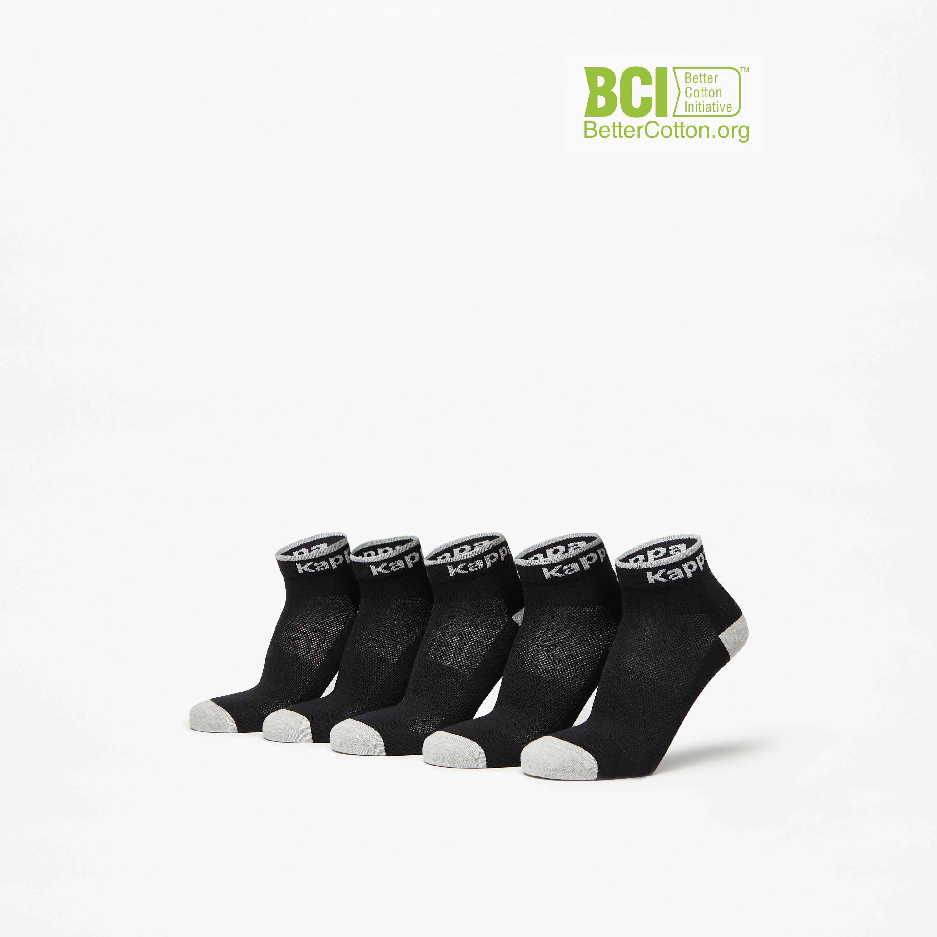 طقم جوارب رياضية 5 أزواج بطول متوسط وطبعات الشعار من كابا-men-socks-image-1