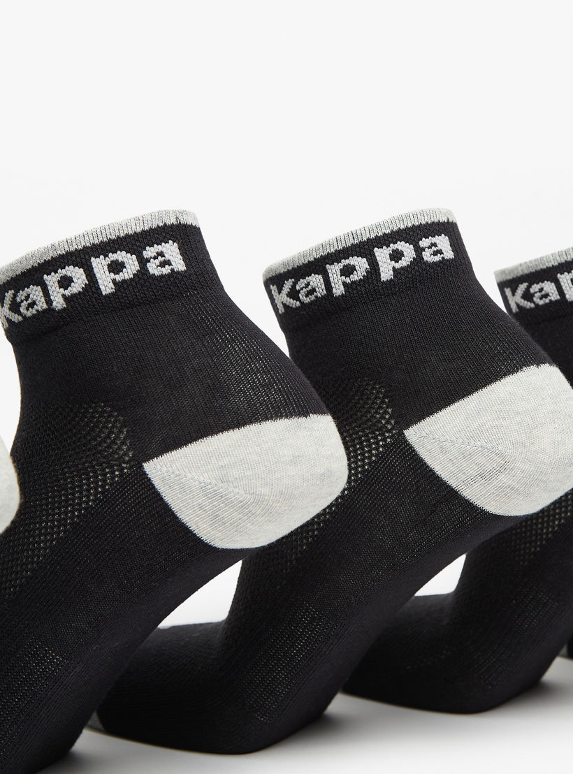 طقم جوارب رياضية 5 أزواج بطول متوسط وطبعات الشعار من كابا-men-socks-image-2