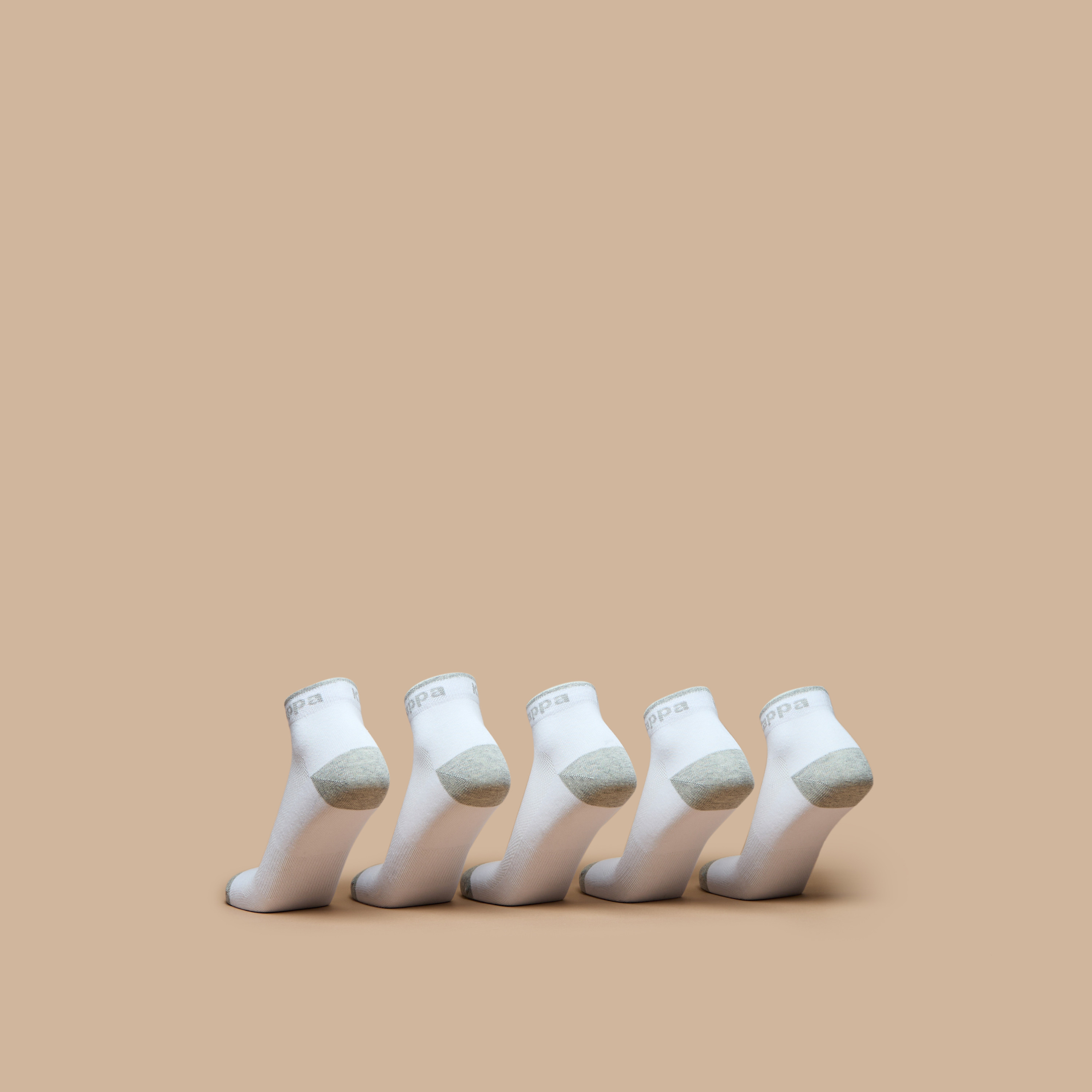 طقم جوارب رياضية 5 أزواج بطول متوسط وطبعات الشعار من كابا-men-socks-image-3