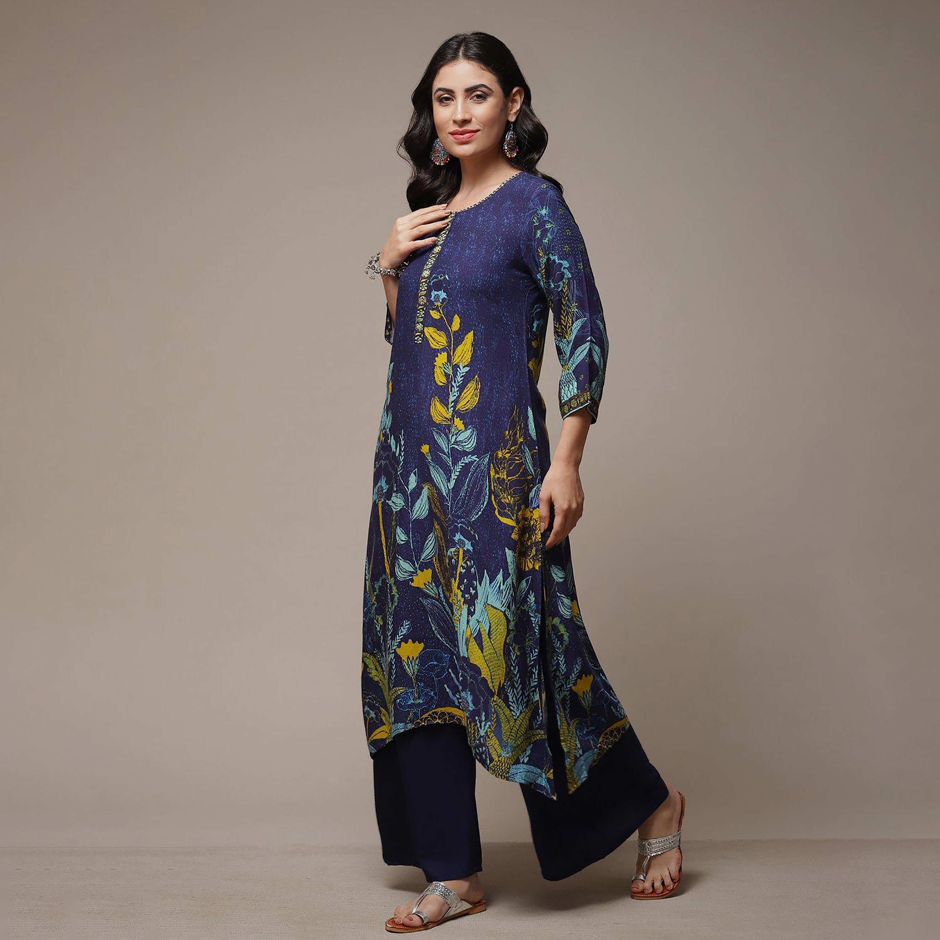 كورتا بيبا فويل برقبة دائرية مع مطبوعة ومستقيمة-women-clothing-ethnicwear-dresses-image-3