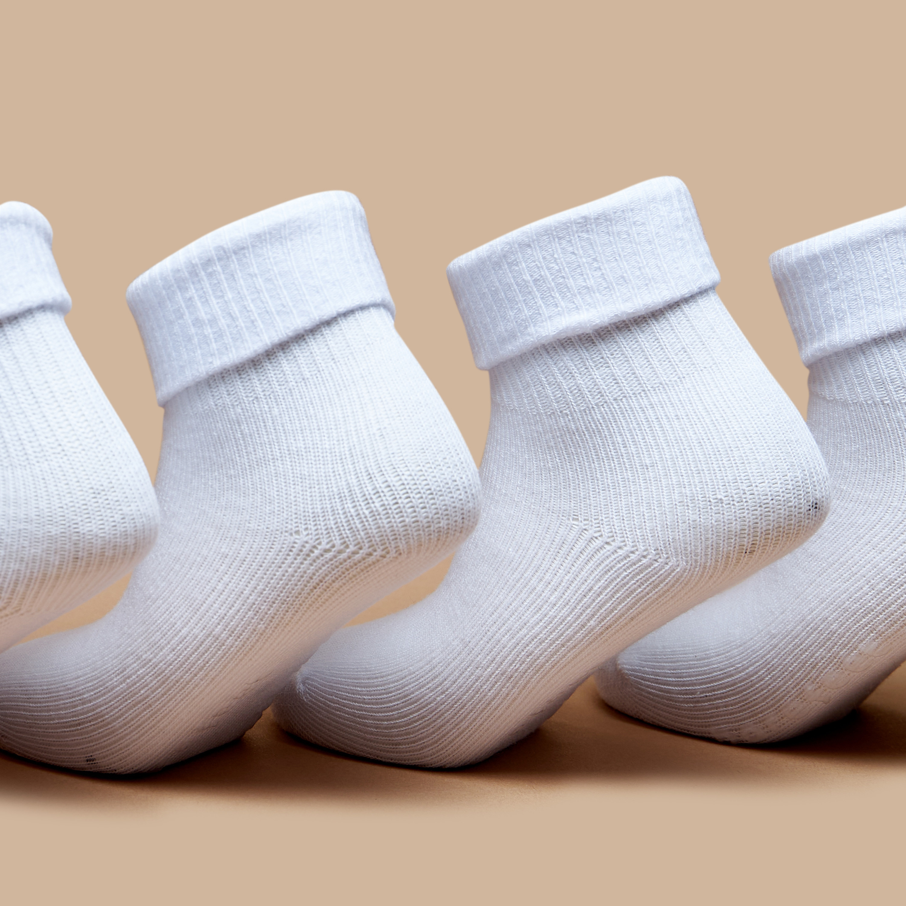 جوارب بطول الكاحل من بيرفيت- طقم من 3 قطع-girls-accessories-socks-image-2