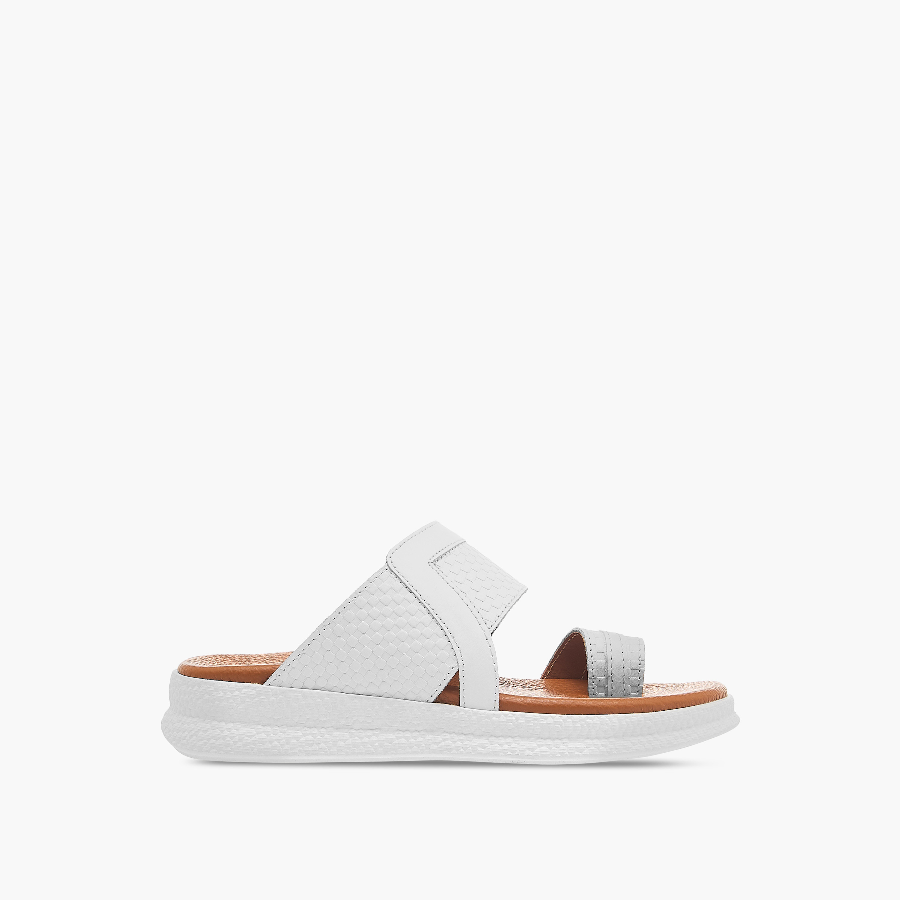 Mister Duchini Textured Slip-On Arabic Sandals with Toe Loop-boys-shoes-sandals-image-2