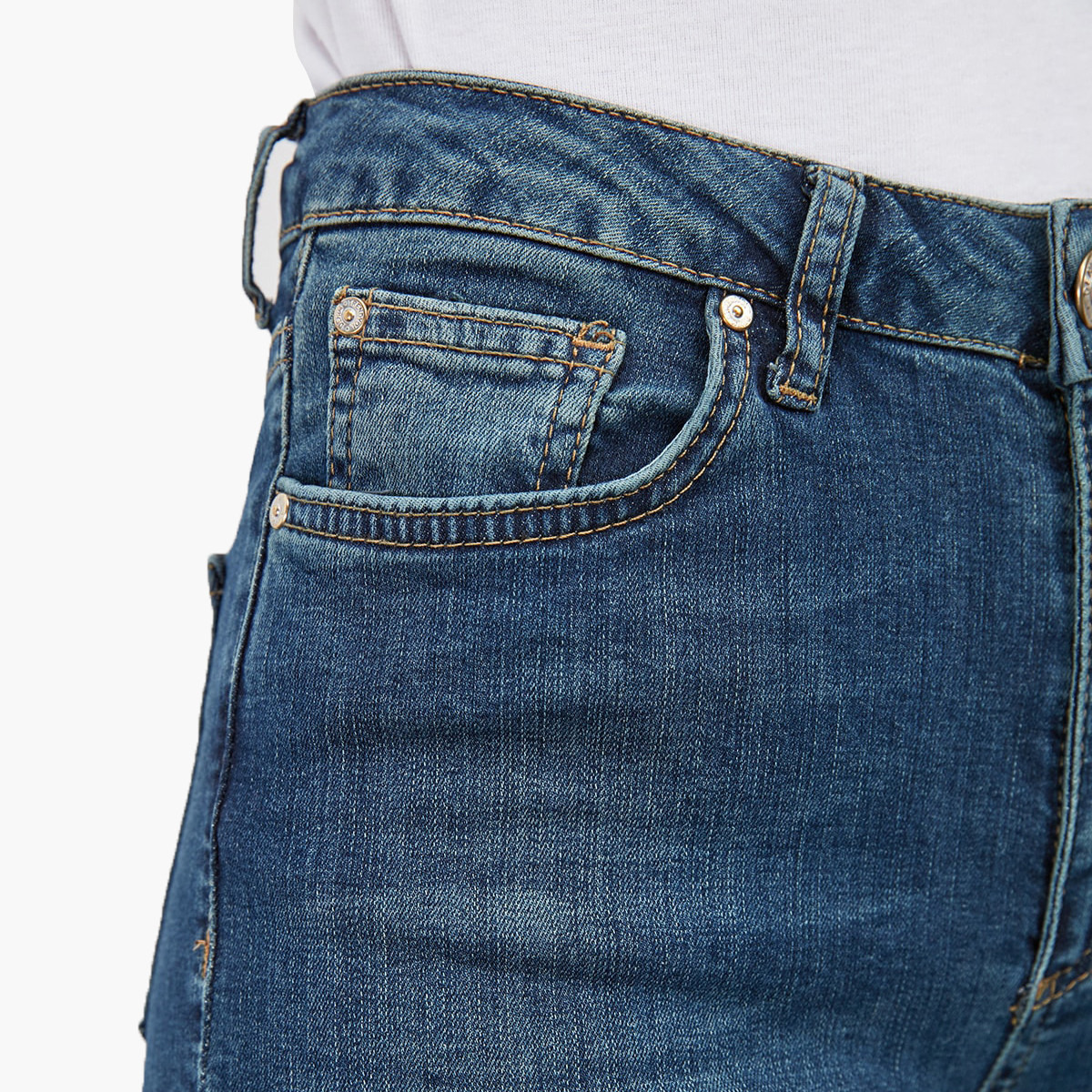 بنطلون جينز سكيني سادة بخصر مرتفع وتفاصيل جيوب من ترينديول-women-clothing-bottoms-jeans-image-5