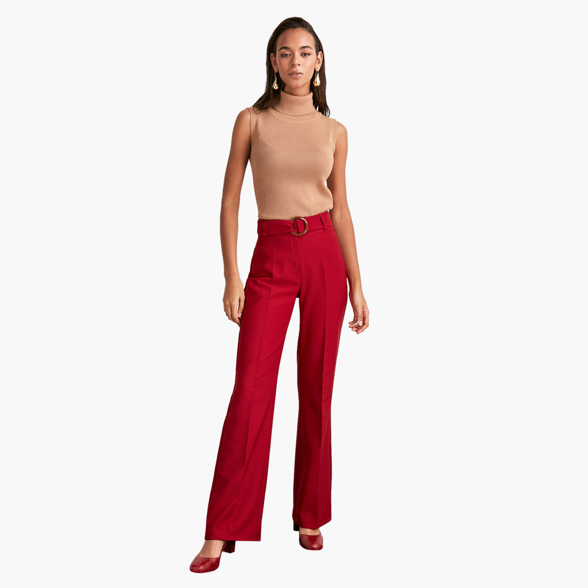 بنطلون سادة واسع بخصر متوسّط الارتفاع وحزام من ترينديول-women-clothing-bottoms-trousers-image-1