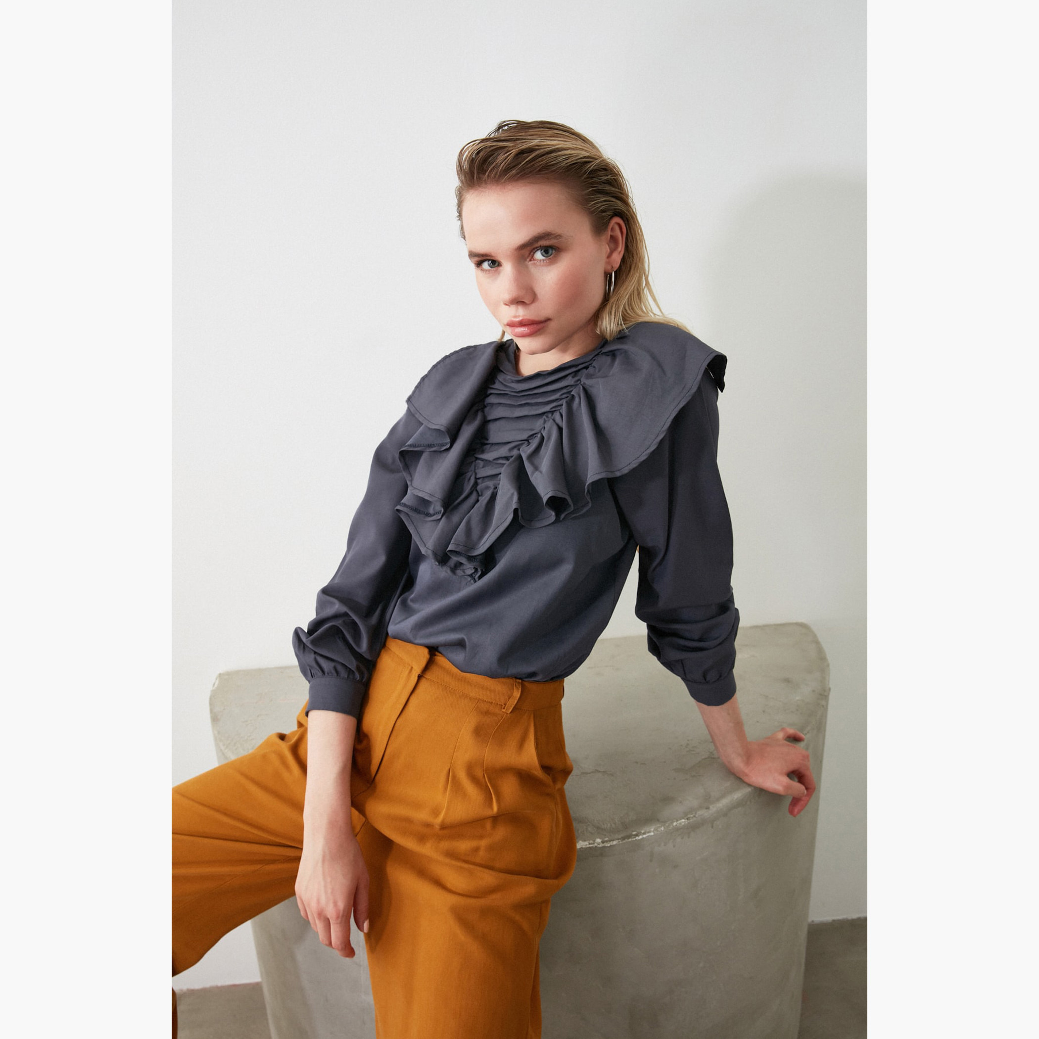 Trendyol Crew Neck Solid Top with Long Sleeves and Ruffle Detail-women-clothing-shirtsandblouses-blouses-image-3
