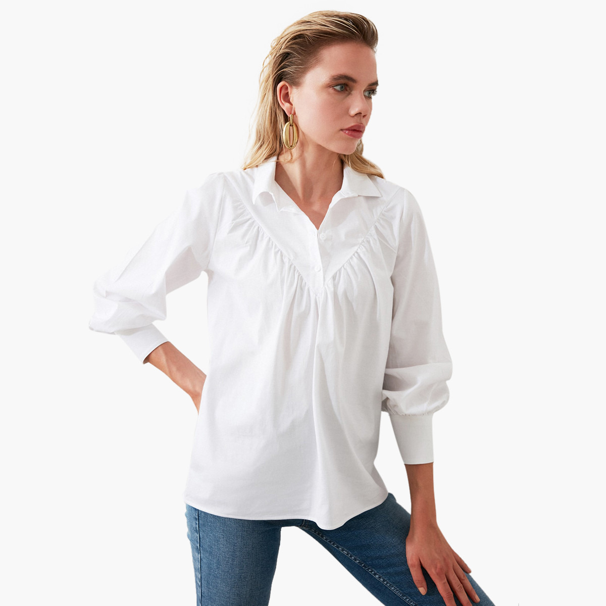 قميص سادة بأكمام طويلة وتفاصيل كشكشة من ترينديول-women-clothing-shirtsandblouses-blouses-image-1