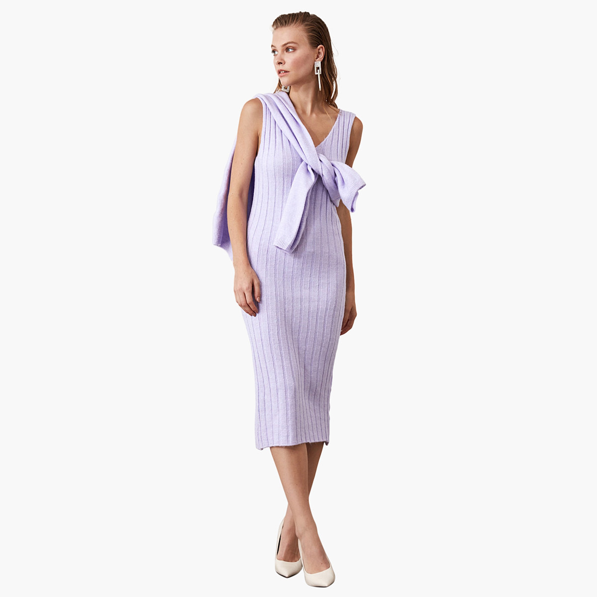 Trendyol Textured Sleeveless Midi Bodycon Dress with V-neck-women-clothing-dresses-image-2