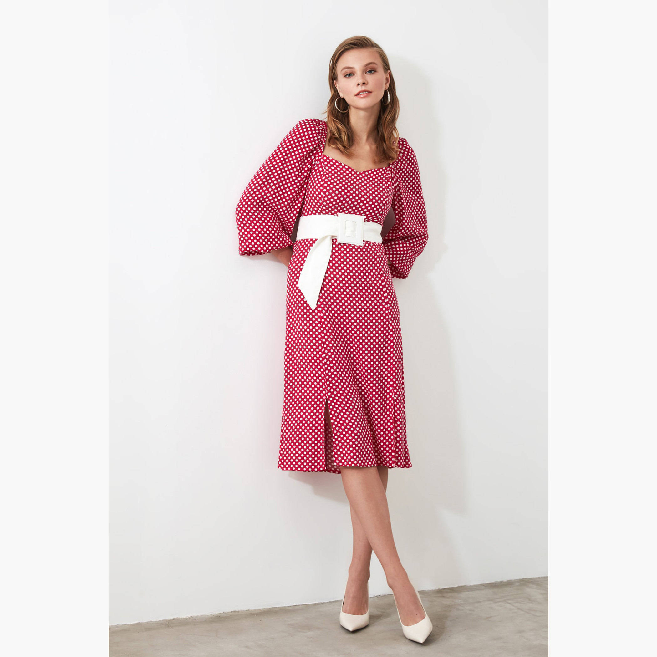فستان ميدي منقط بياقة معينة الشكل وحزام-women-clothing-dresses-image-2