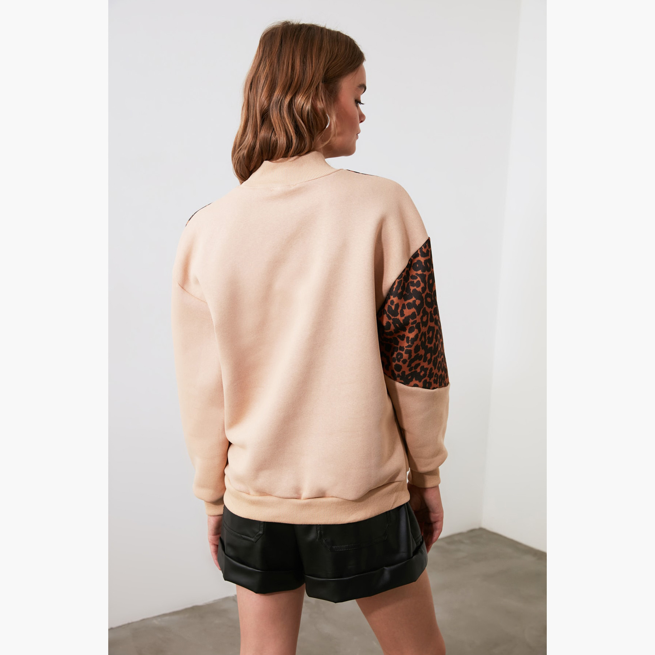 Trendyol Animal Print High Neck Sweatshirt with Long Sleeves-women-winterwear-hoodiesandsweatshirts-hoodies-image-4