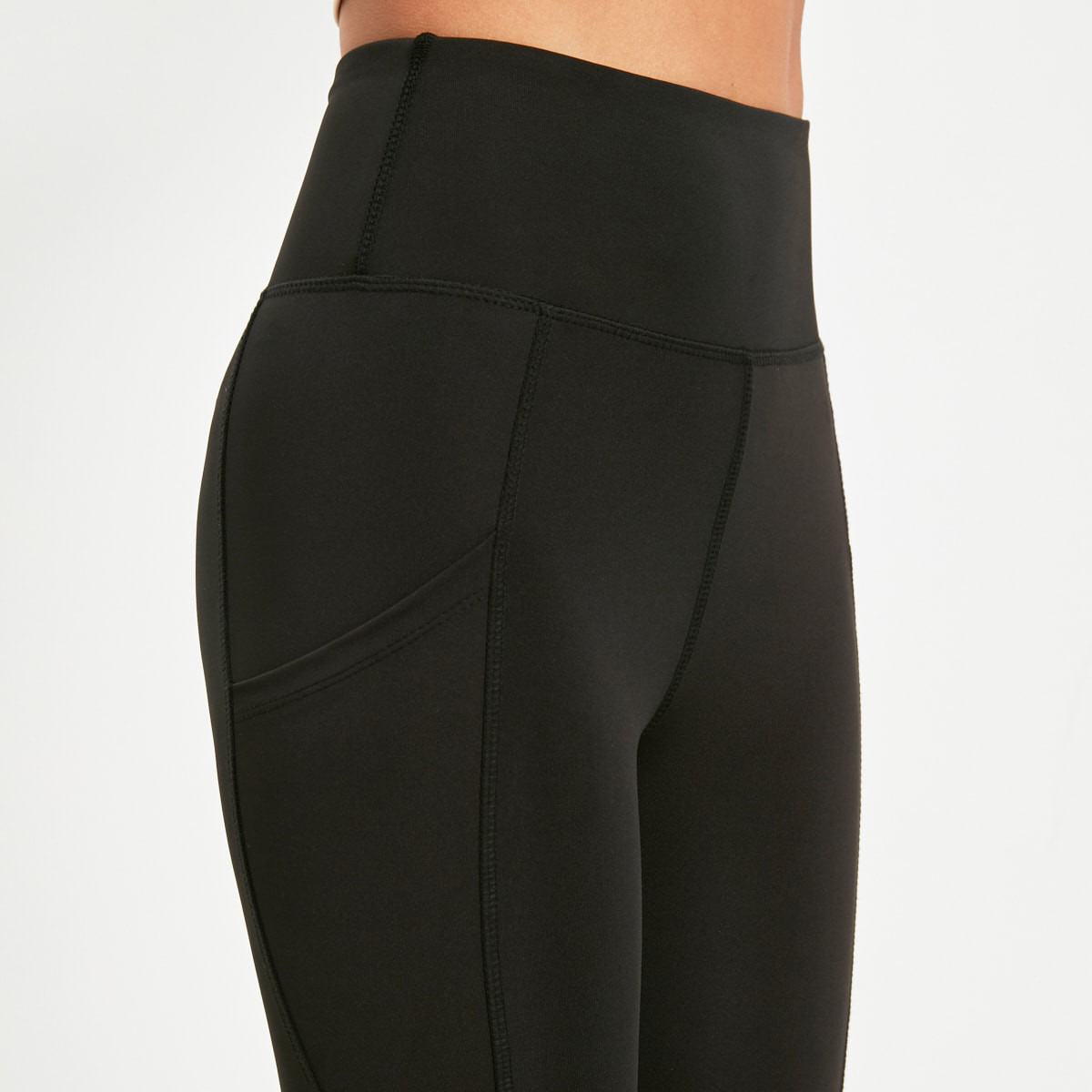Trendyol Women Solid High Rise Sports Short Tights-women-clothing-sportswearandactivewear-bottoms-image-12