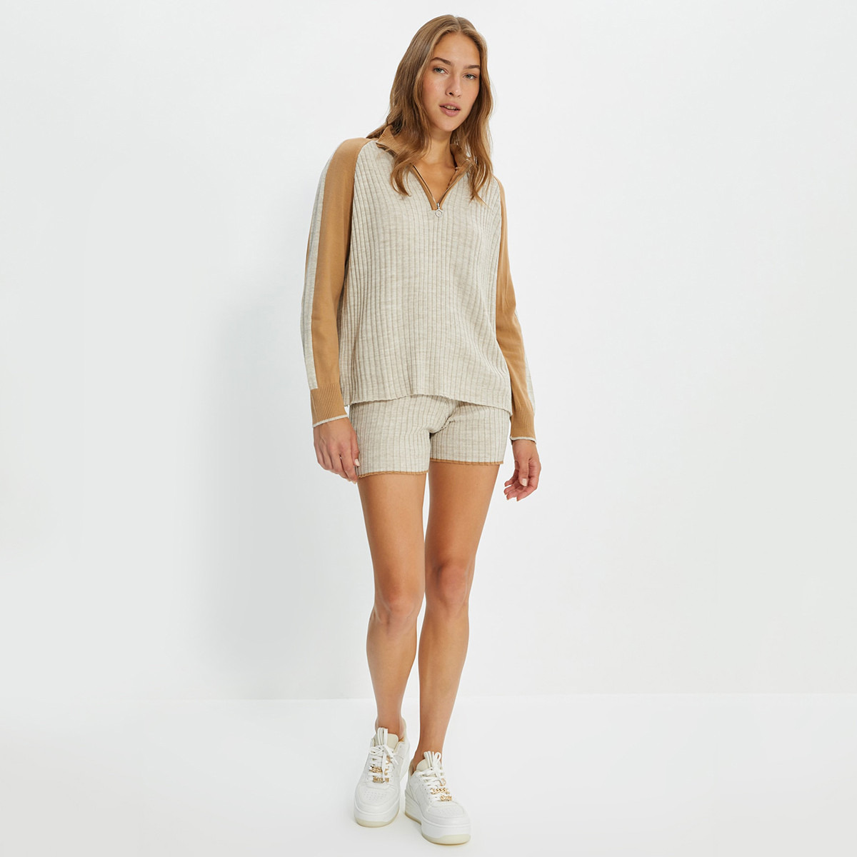 ترينديول اللون البيج مجموعات-women-clothing-coordsets-image-1