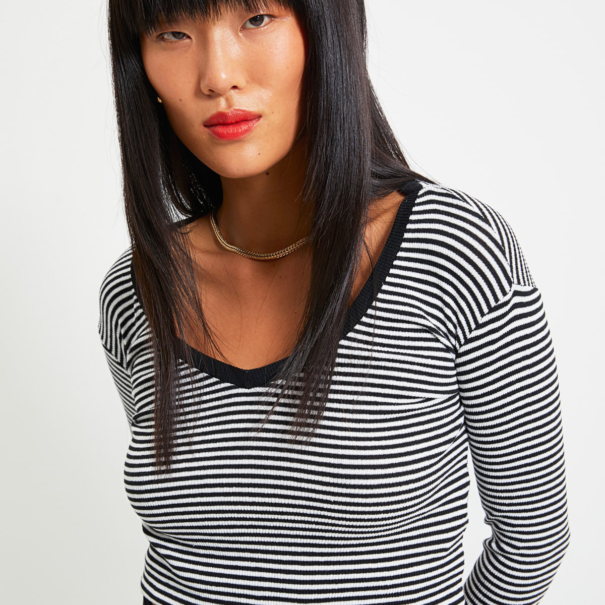 حزمة من 2 بلوزة نسائية مخططة برقبة على شكل وي من ترينديول-women-clothing-shirtsandblouses-blouses-image-3