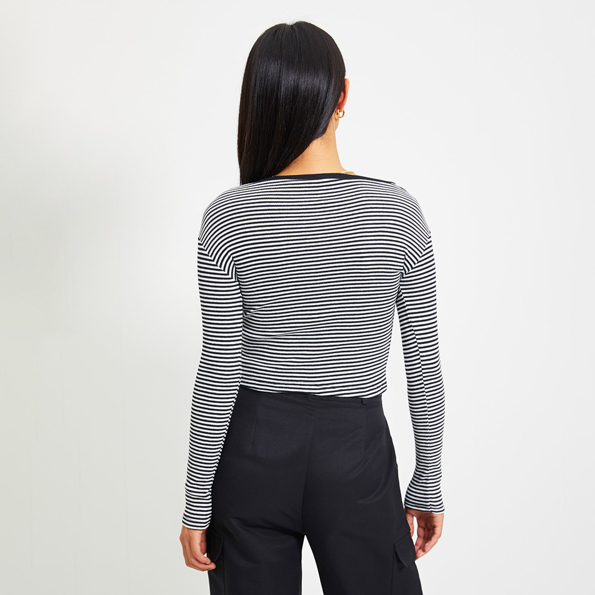 حزمة من 2 بلوزة نسائية مخططة برقبة على شكل وي من ترينديول-women-clothing-shirtsandblouses-blouses-image-6