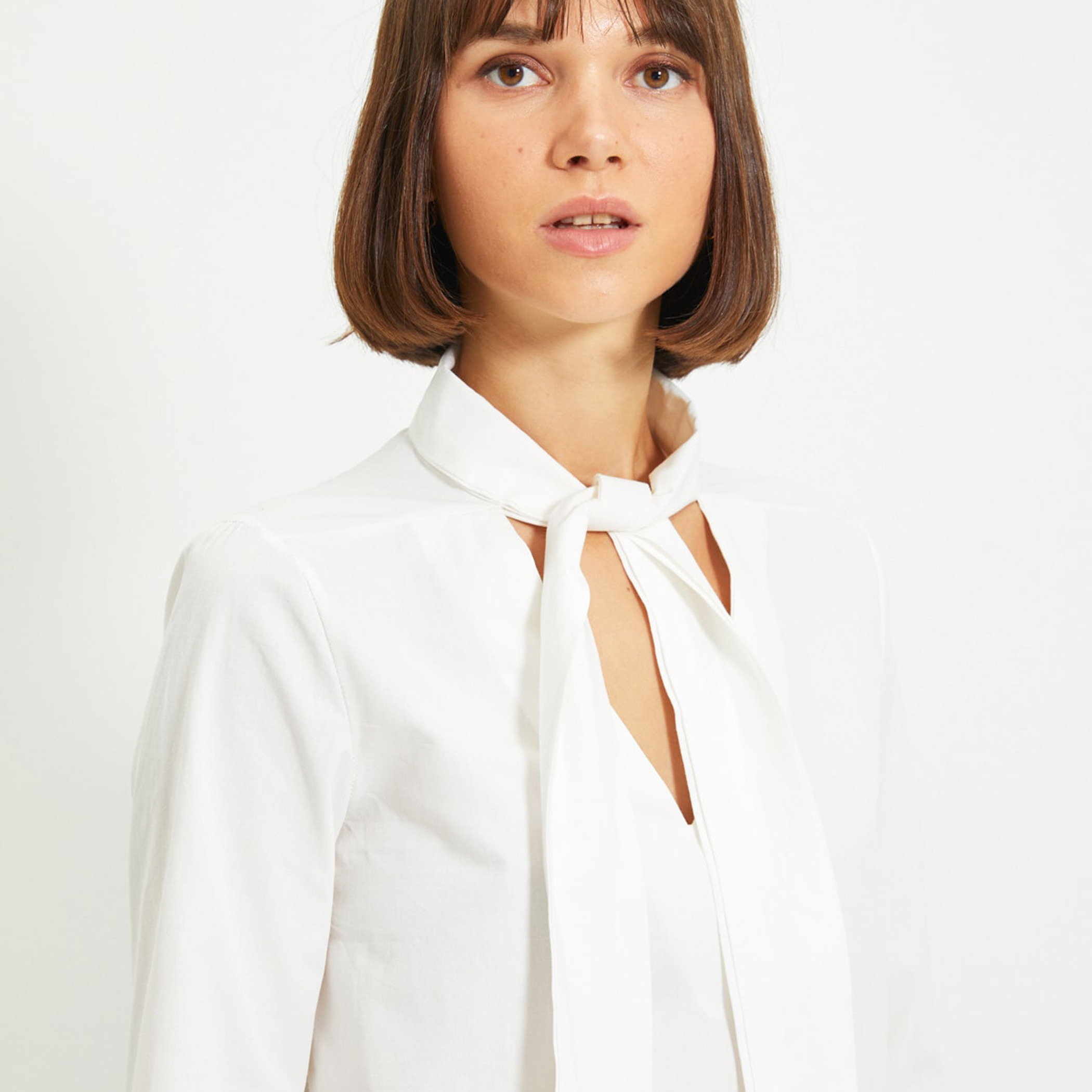 ترينديول أبيض قميص-women-clothing-shirtsandblouses-blouses-image-5