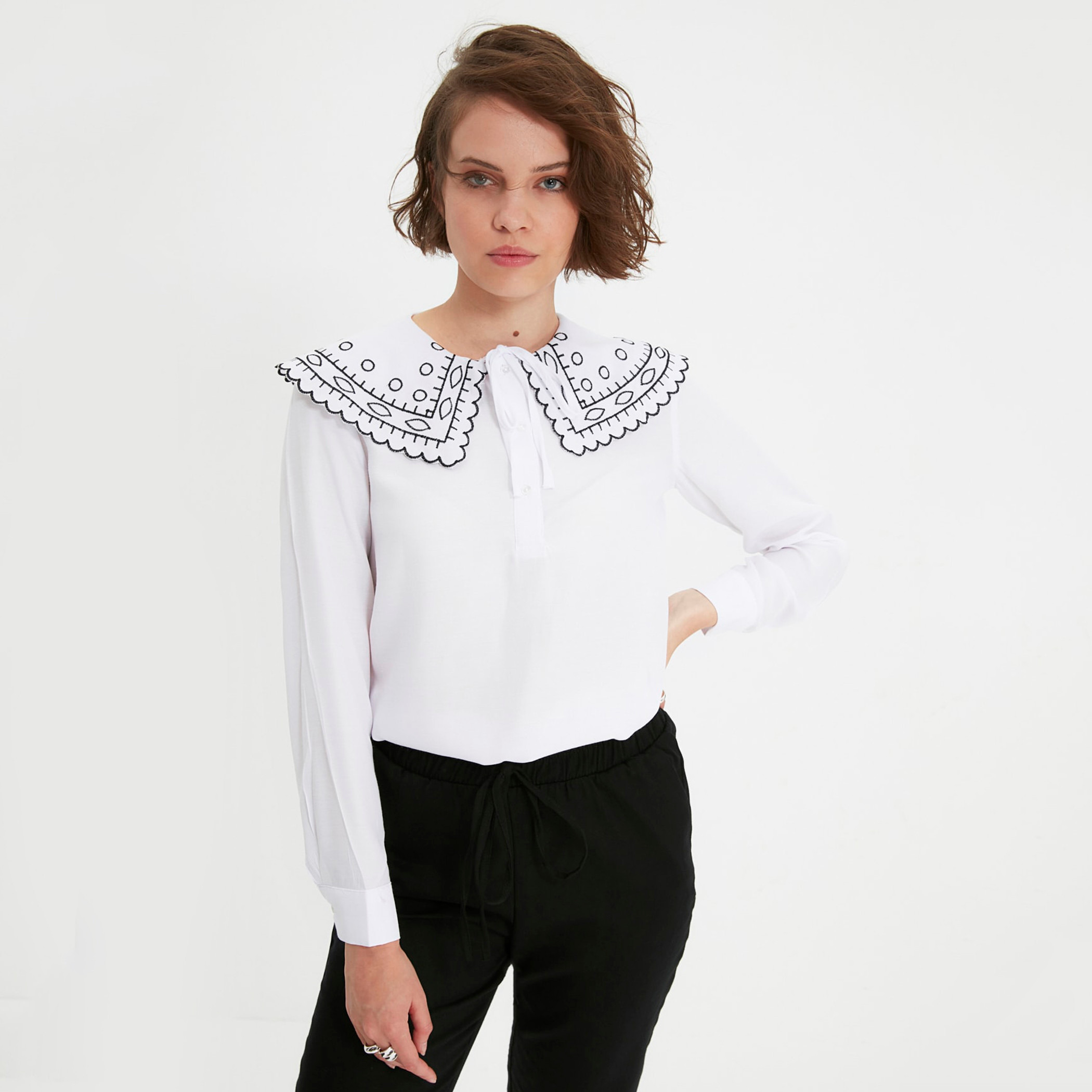 Trendyol Women Embroidered Long Sleeves Blouse-women-clothing-shirtsandblouses-blouses-image-12