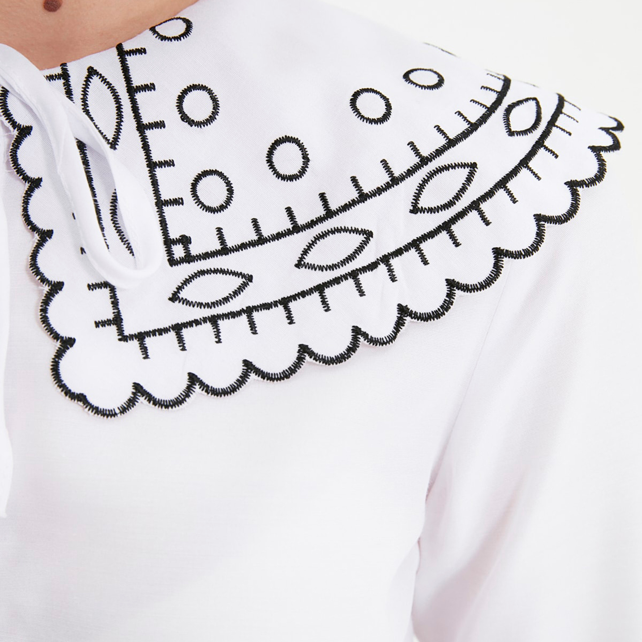 Trendyol Women Embroidered Long Sleeves Blouse-women-clothing-shirtsandblouses-blouses-image-15