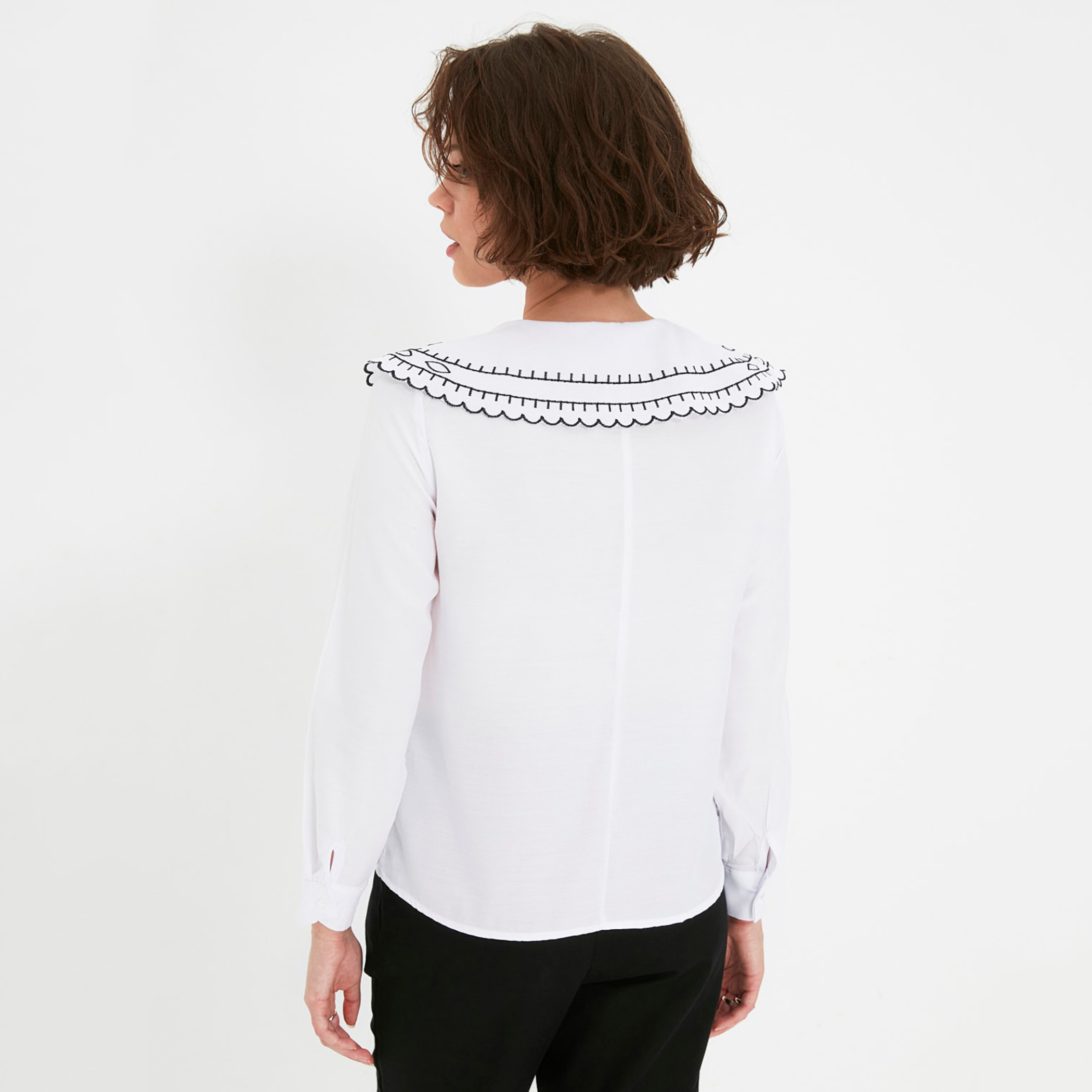 ترينديول أبيض قميص-women-clothing-shirtsandblouses-blouses-image-2