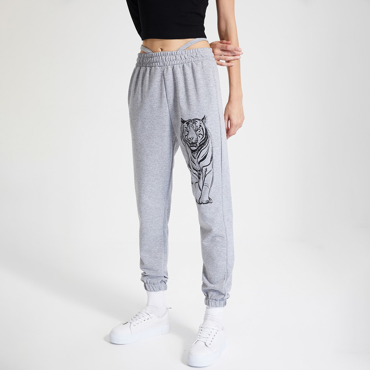 ترينديول رمادي بانت عداء ببطء-women-clothing-bottoms-joggers-image-3