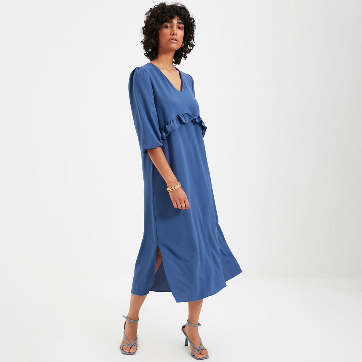 Trendyol Women Solid V-Neck Midi Dress-women-clothing-dresses-image-2