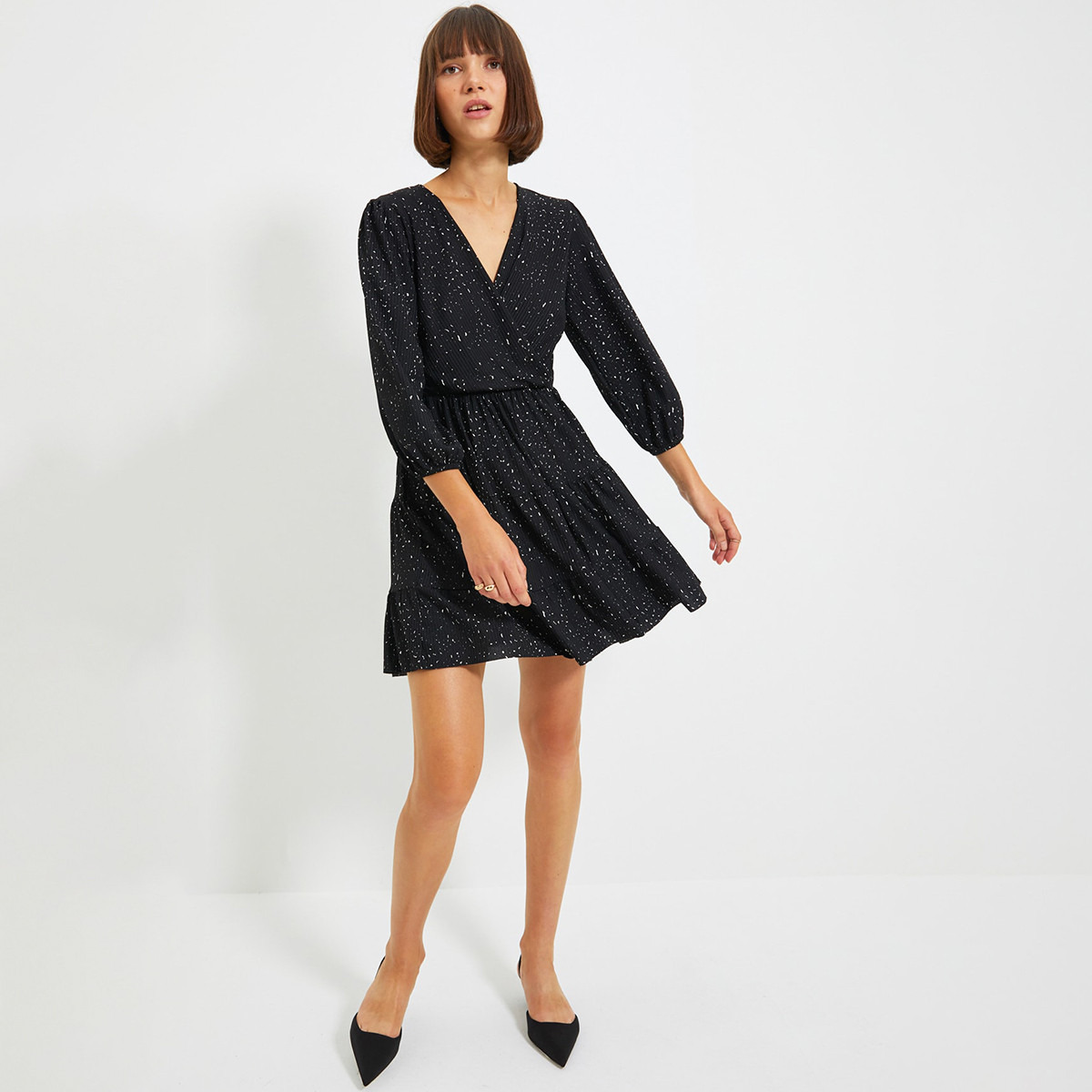ترينديول أسود قصير فستان-women-clothing-dresses-image-4
