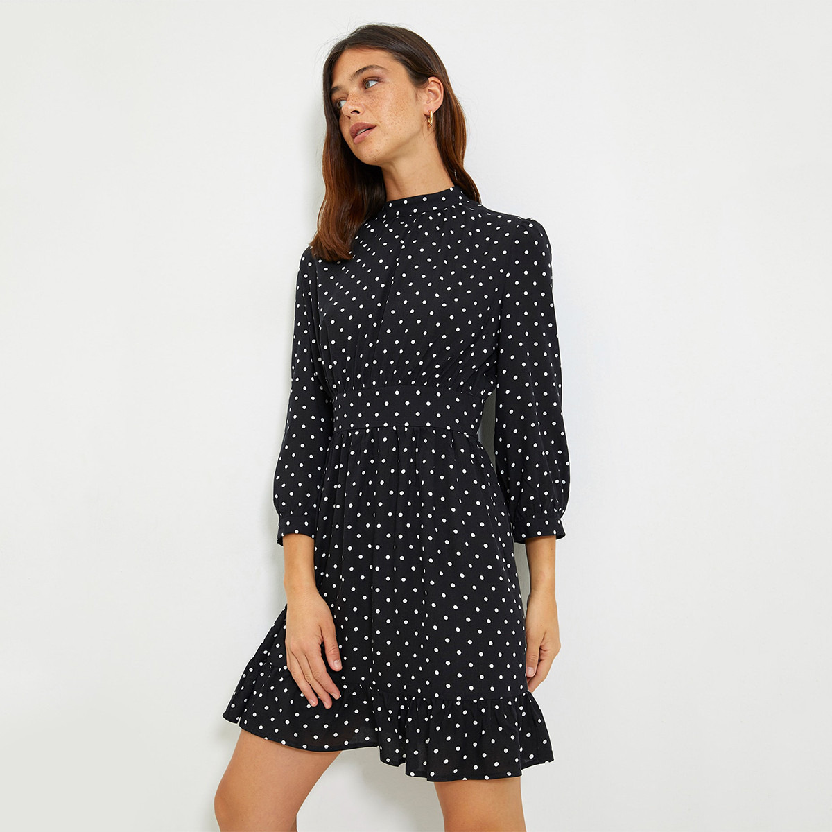 ترينديول أسود قصير فستان-women-clothing-dresses-image-4
