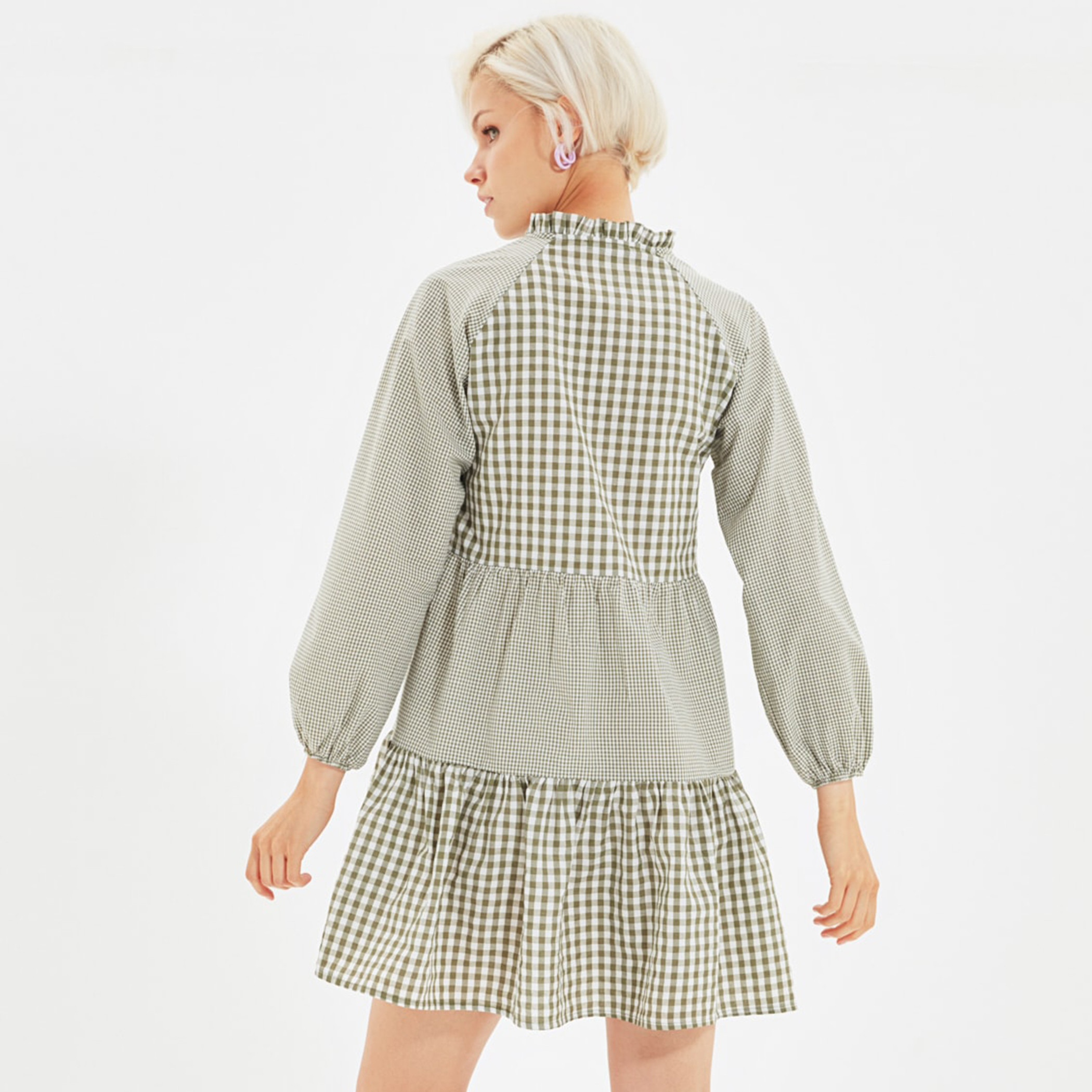 ترينديول أخضر قصير فستان-women-clothing-dresses-image-5