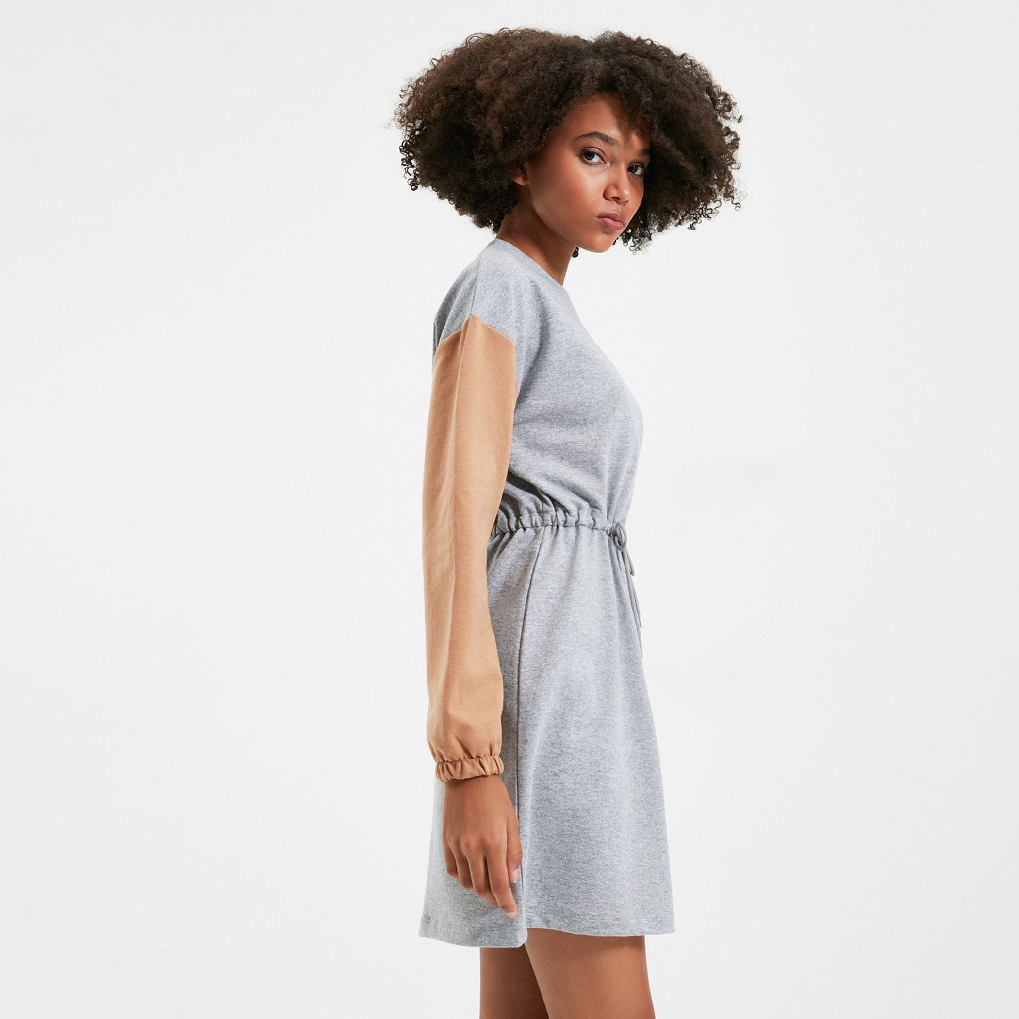 ترينديول رمادي قصير فستان-women-clothing-dresses-image-2