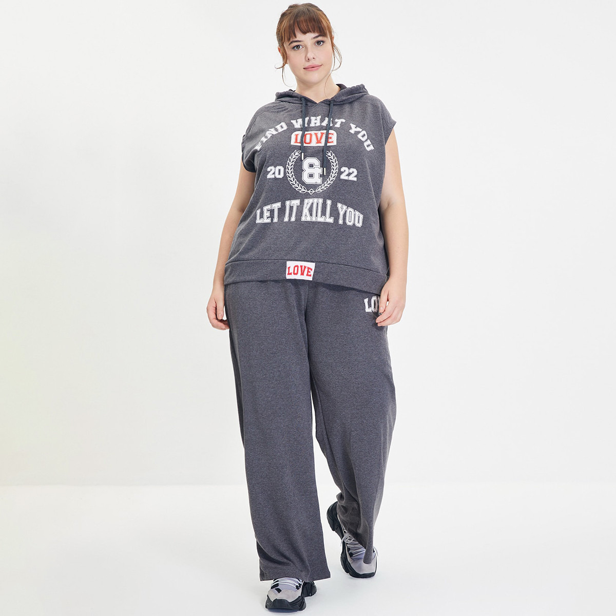 ترينديول رمادي مجموعات-women-clothing-sportswearandactivewear-trackpantsandtracksuits-image-1