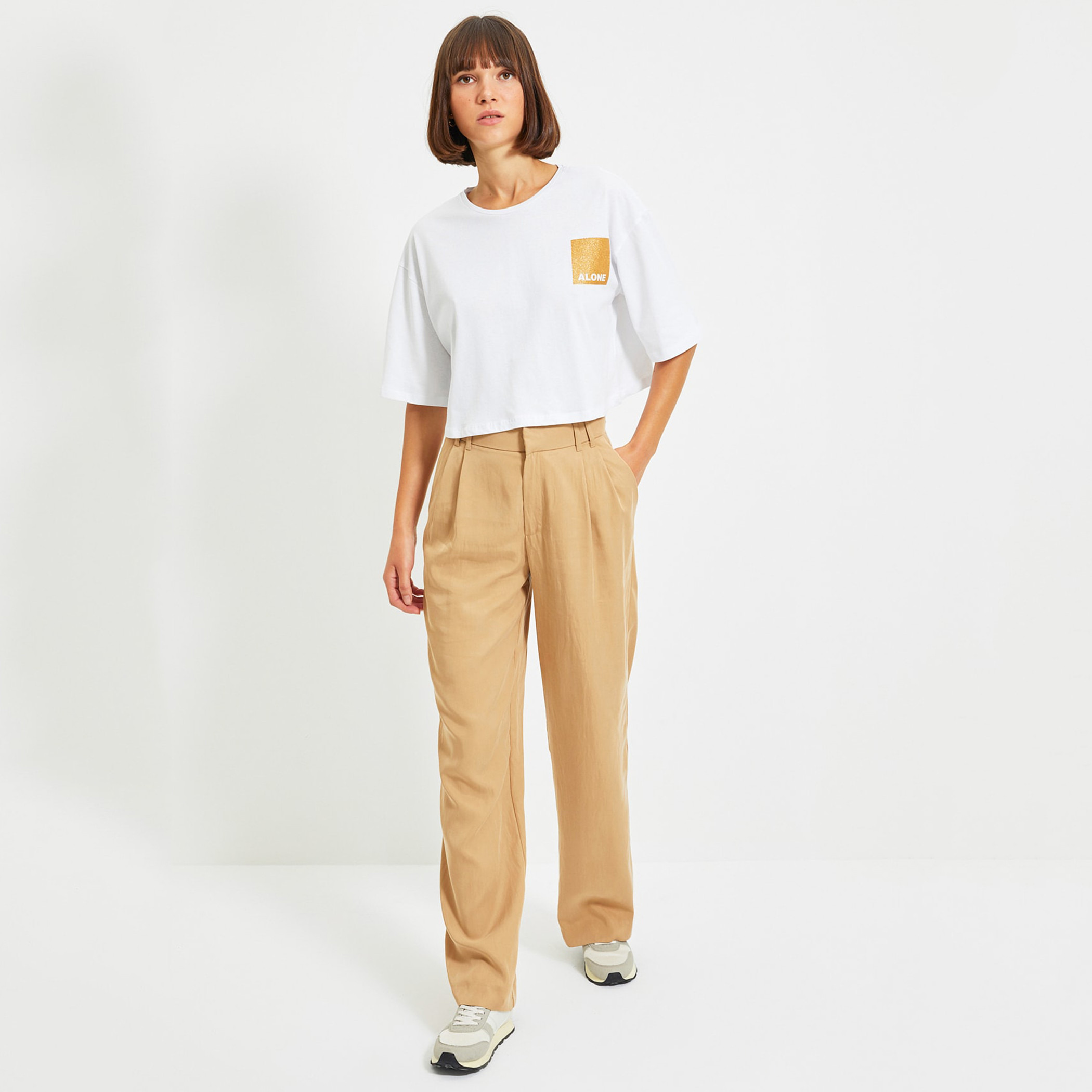 Trendyol Women Solid Round Neck Crop T-Shirt-women-clothing-tshirts-image-9