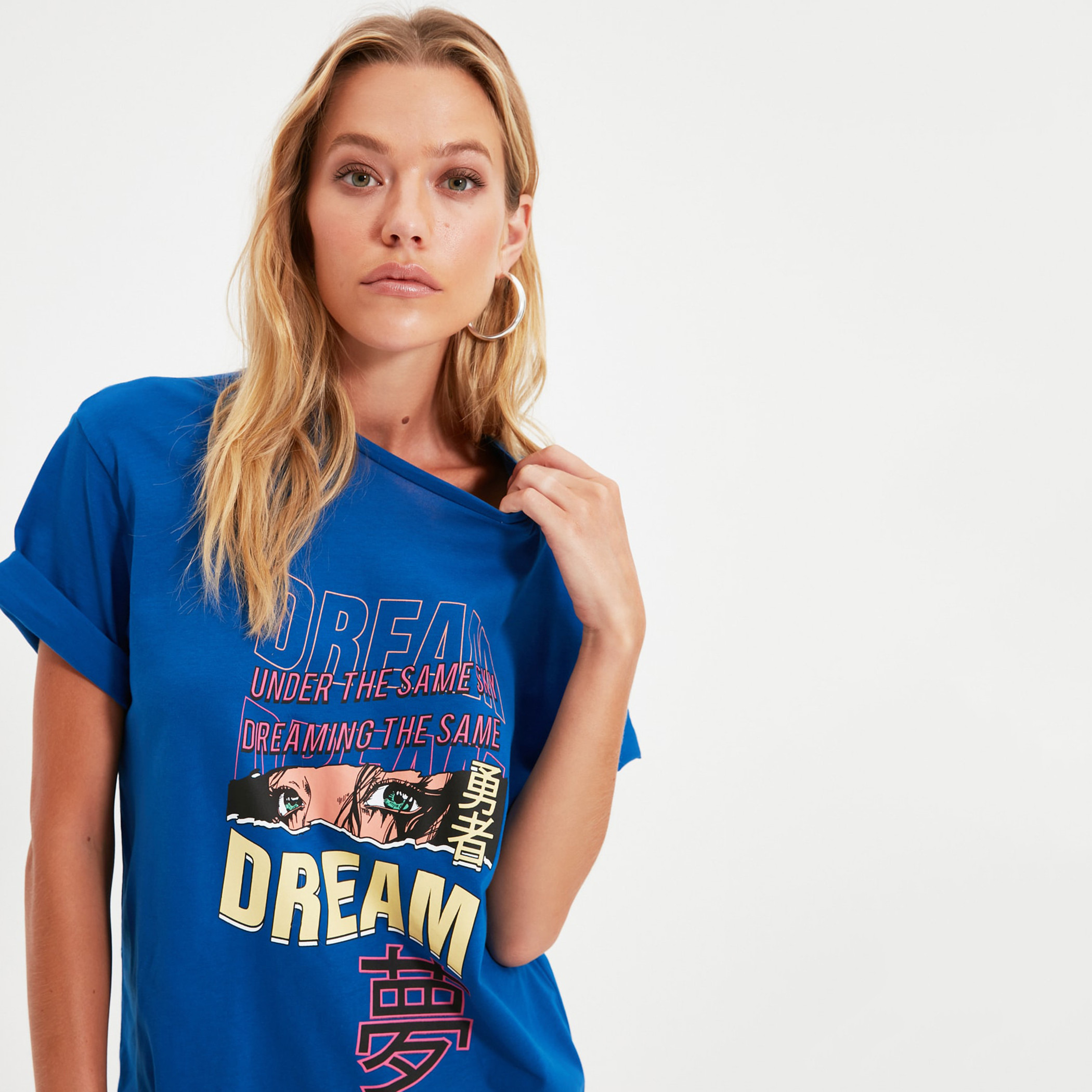 Trendyol Women Printed Round Neck T-Shirt-women-clothing-tshirts-image-1