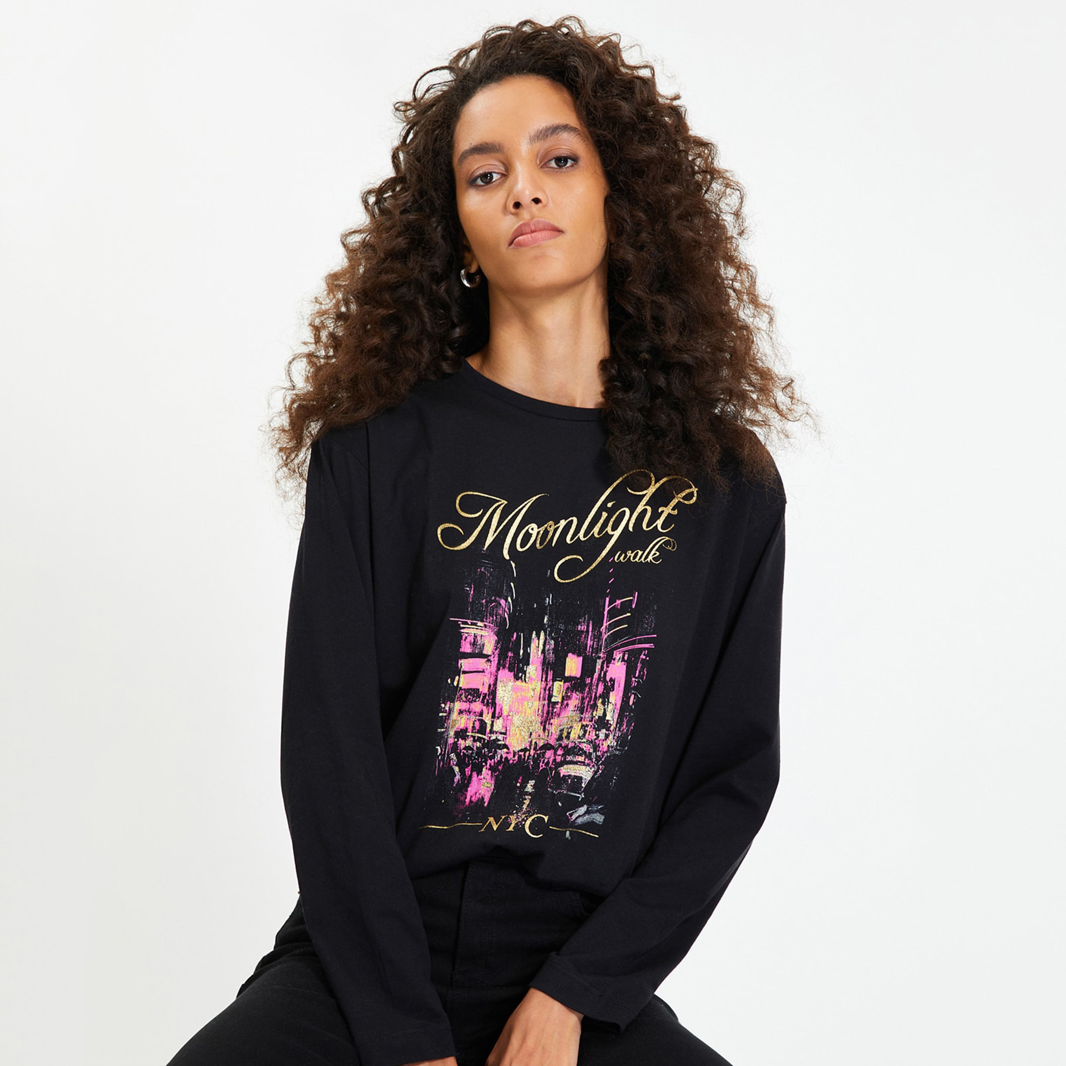 ترينديول أسود تي شيرت-women-clothing-tshirts-image-2