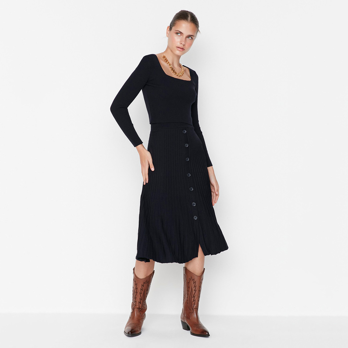 Trendyol Women Knitted Square Neck Top and Ruffled Hem Skirt Set-women-clothing-coordsets-image-3