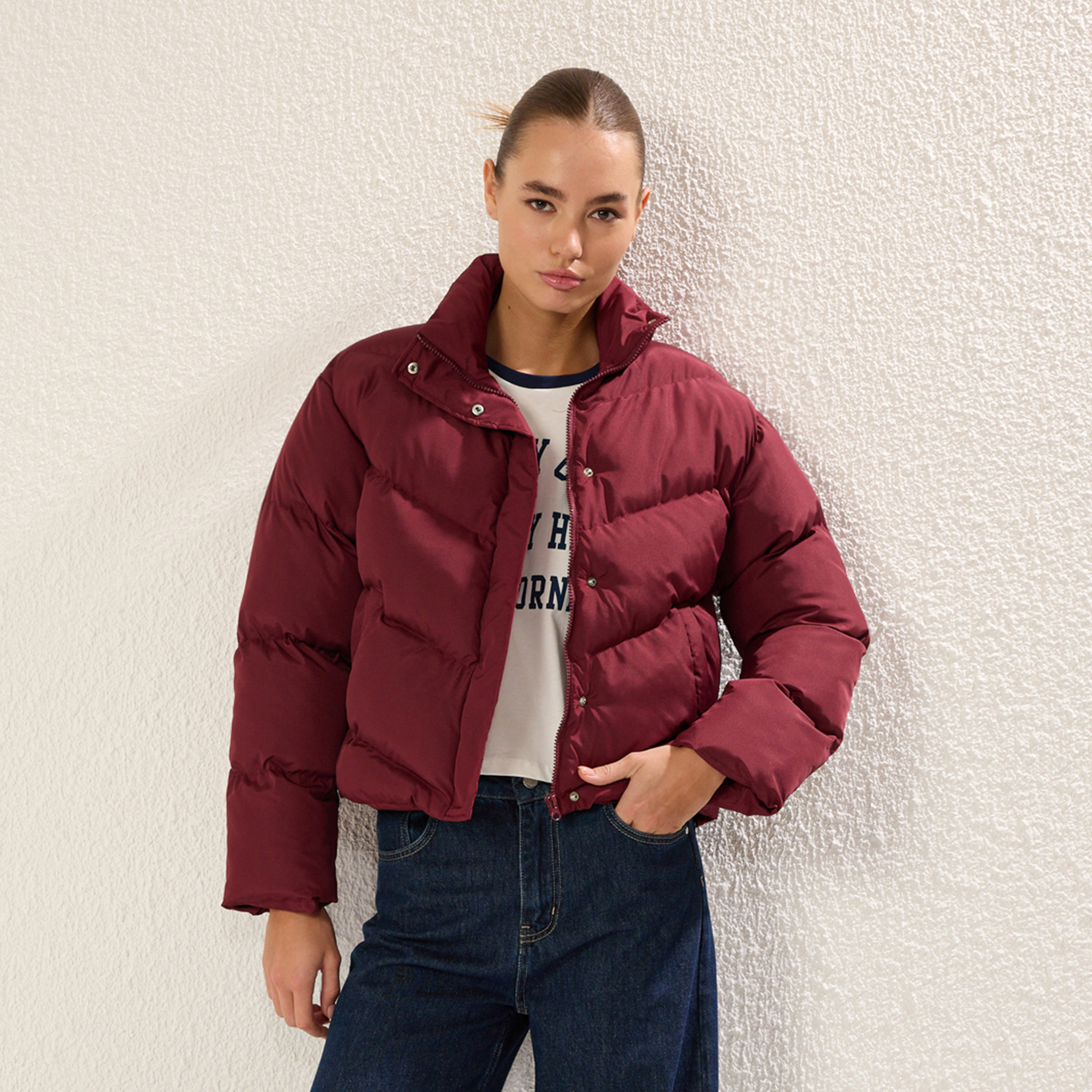 جاكيت بافر حريمي بياقة مرتفعة من ترينديول ميلا-women-winterwear-coatsandjackets-jackets-image-1