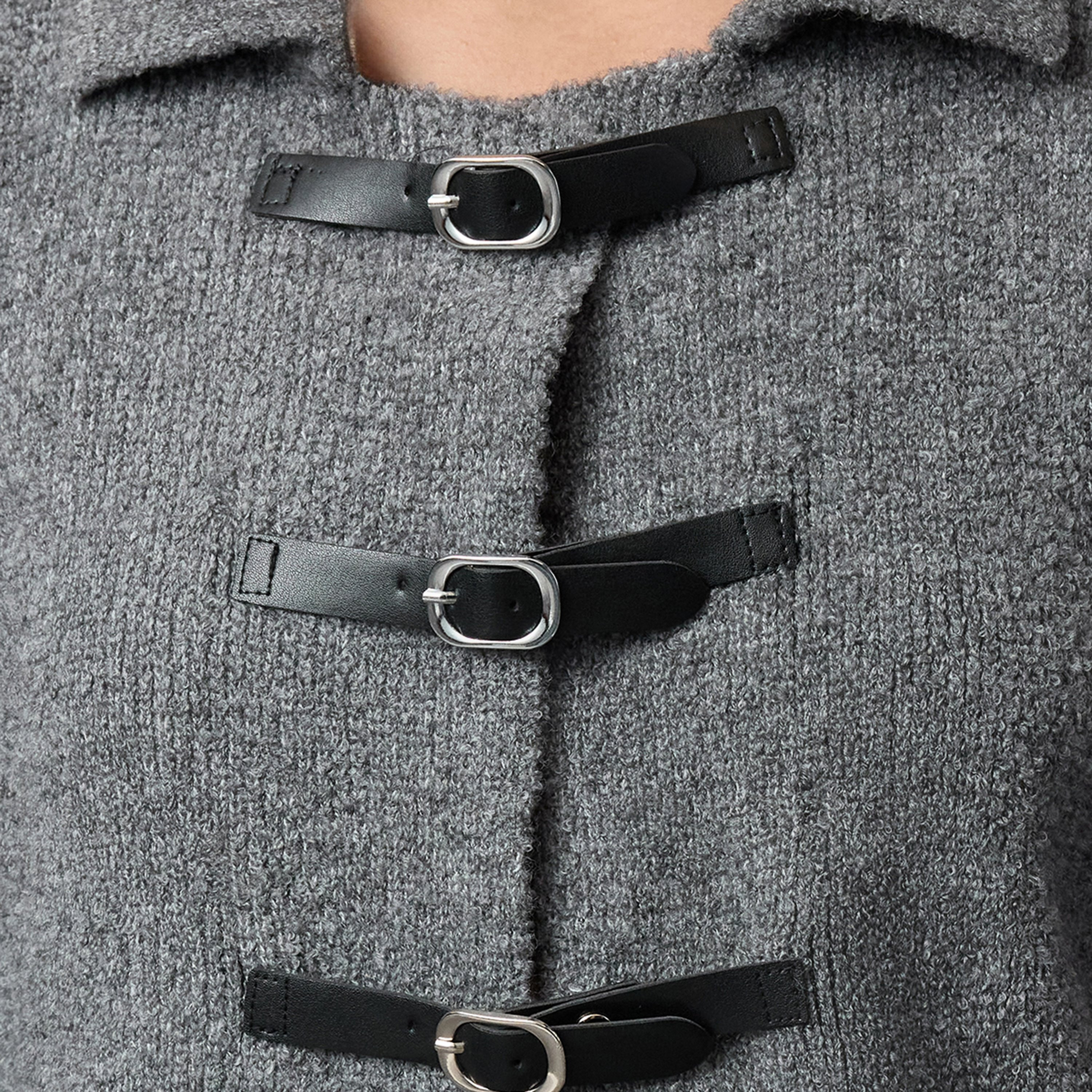 كارديجان حريمي بياقة وأكمام ساقطة من تريندyol ميلا-women-winterwear-cardigansandjumpers-cardigans-image-5