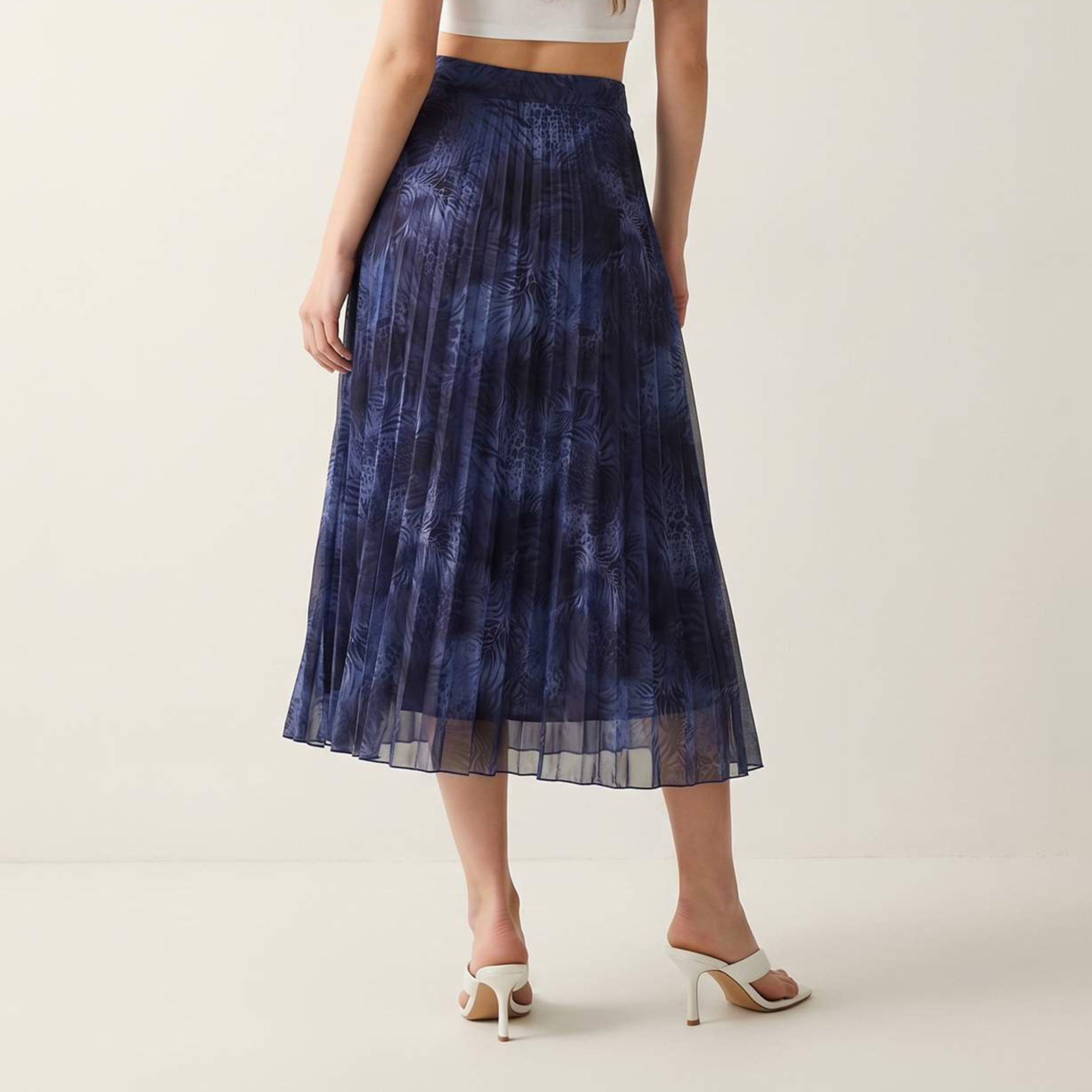 تنورة ميدي نسائية زرقاء بطبعة تجريدية من الشيفون، مطوية وغير متماثلة-women-clothing-skirts-image-4