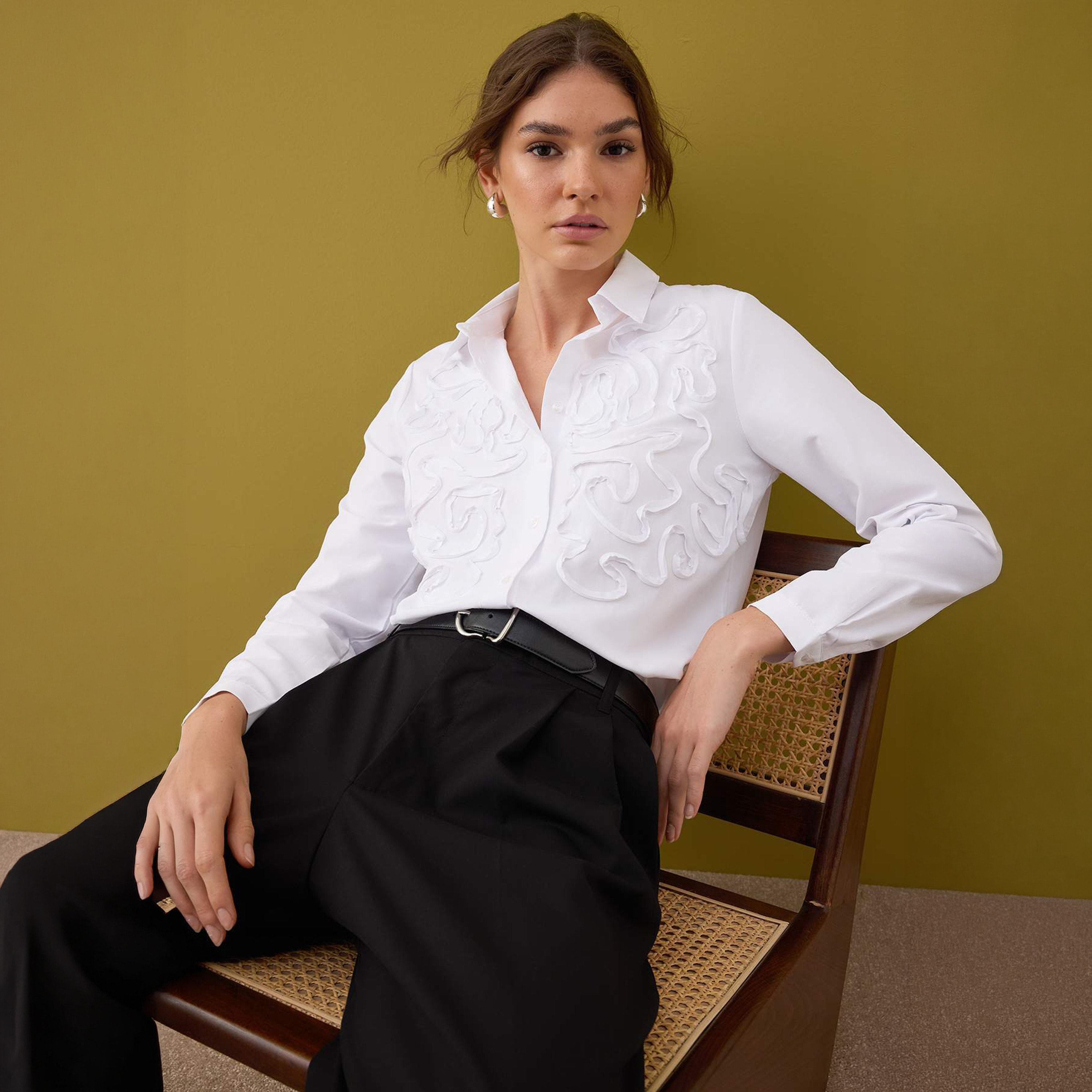 White Applique Collared Women's Shirt-women-clothing-shirtsandblouses-shirts-image-2