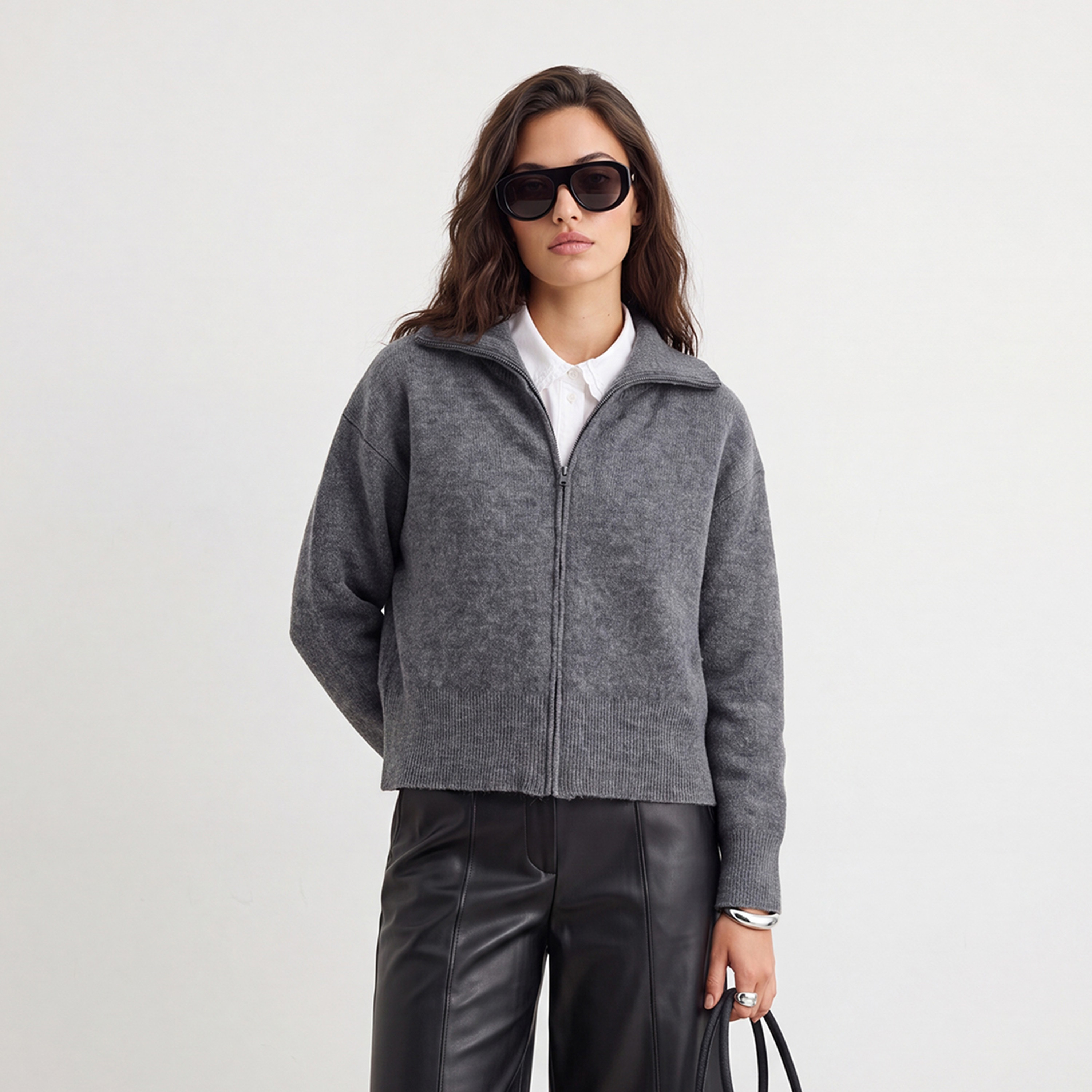 كارديجان حريمي رمادي بياقة وأكمام منسدلة من تريندyol ميلا-women-winterwear-cardigansandjumpers-cardigans-image-1