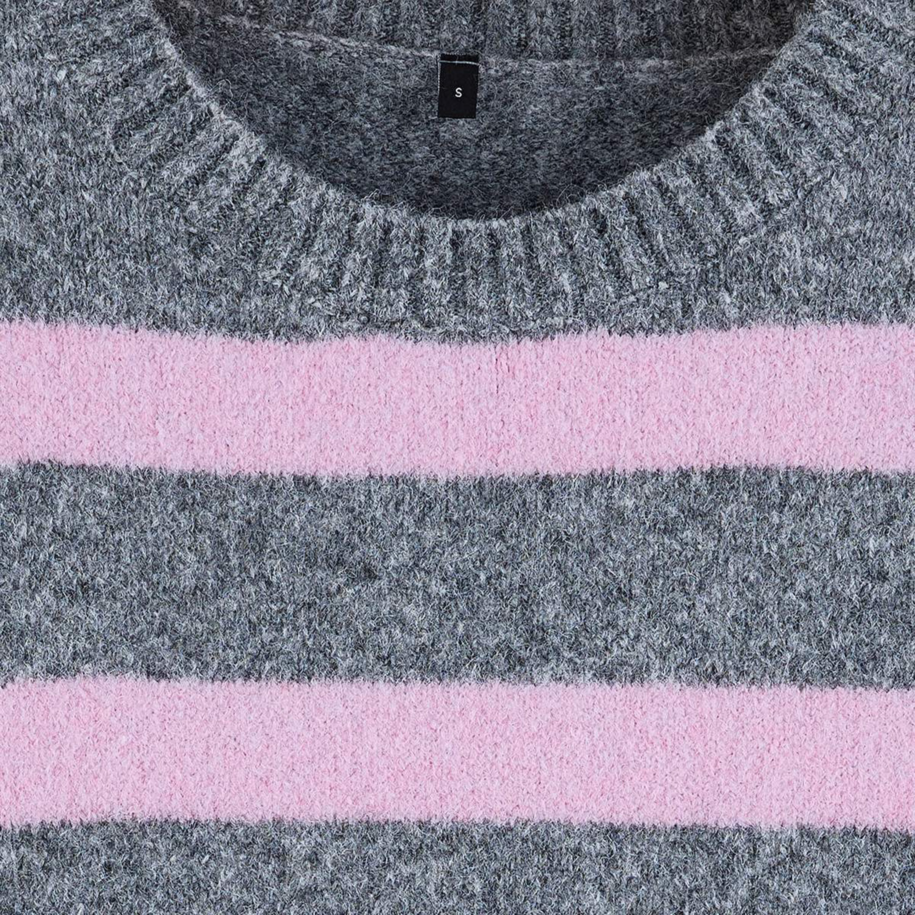 بلوفر حريمي رمادي مخطط بأكمام مسدلة من تريندyol ميلا-women-winterwear-cardigansandjumpers-jumpers-image-6