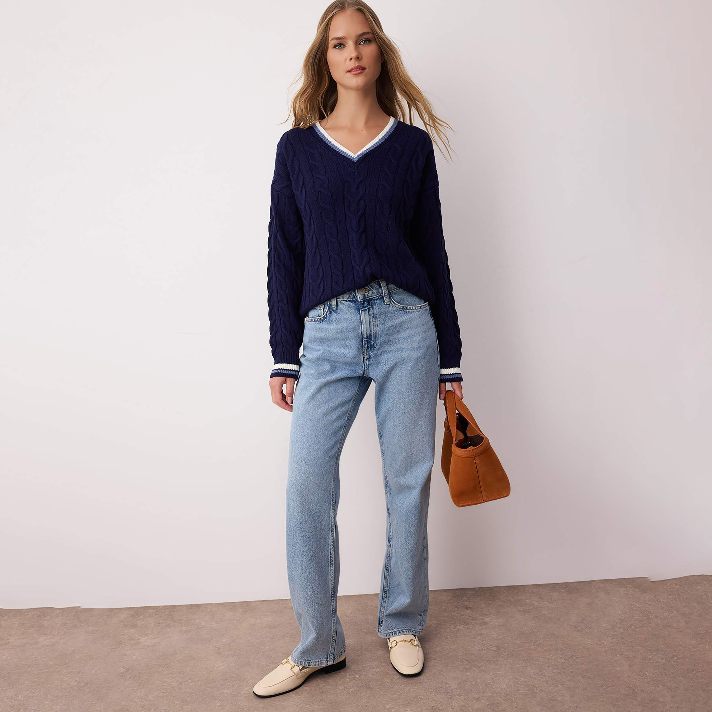 سويتر حريمي بحياكة ضفائر وأكمام منسدلة من ترينديول ميلا-women-winterwear-cardigansandjumpers-jumpers-image-2