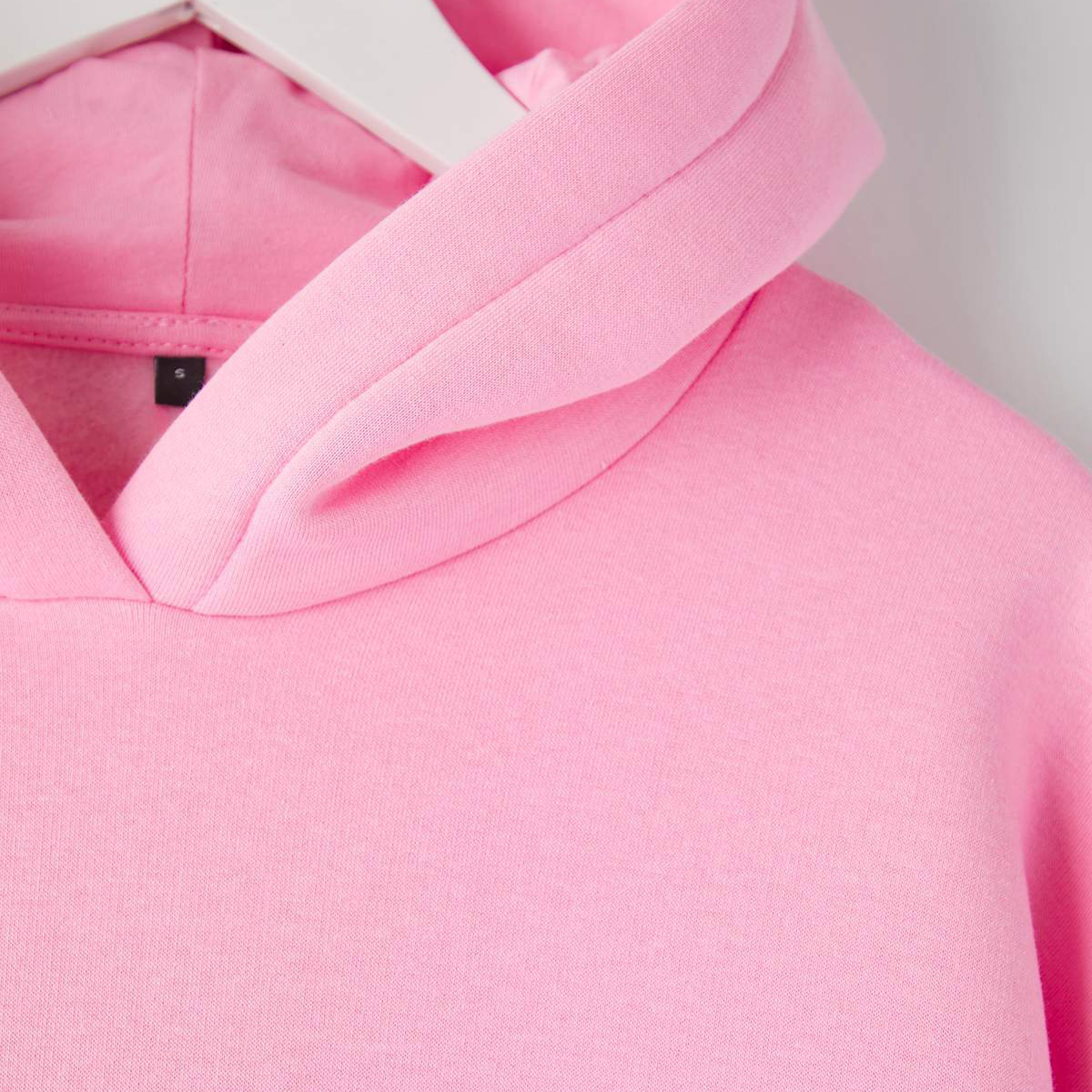 هودي حريمي وردي بطبعة جرافيك وأكمام منسدلة من تريندyولميلا-women-clothing-hoodiesandsweatshirts-sweatshirts-image-5