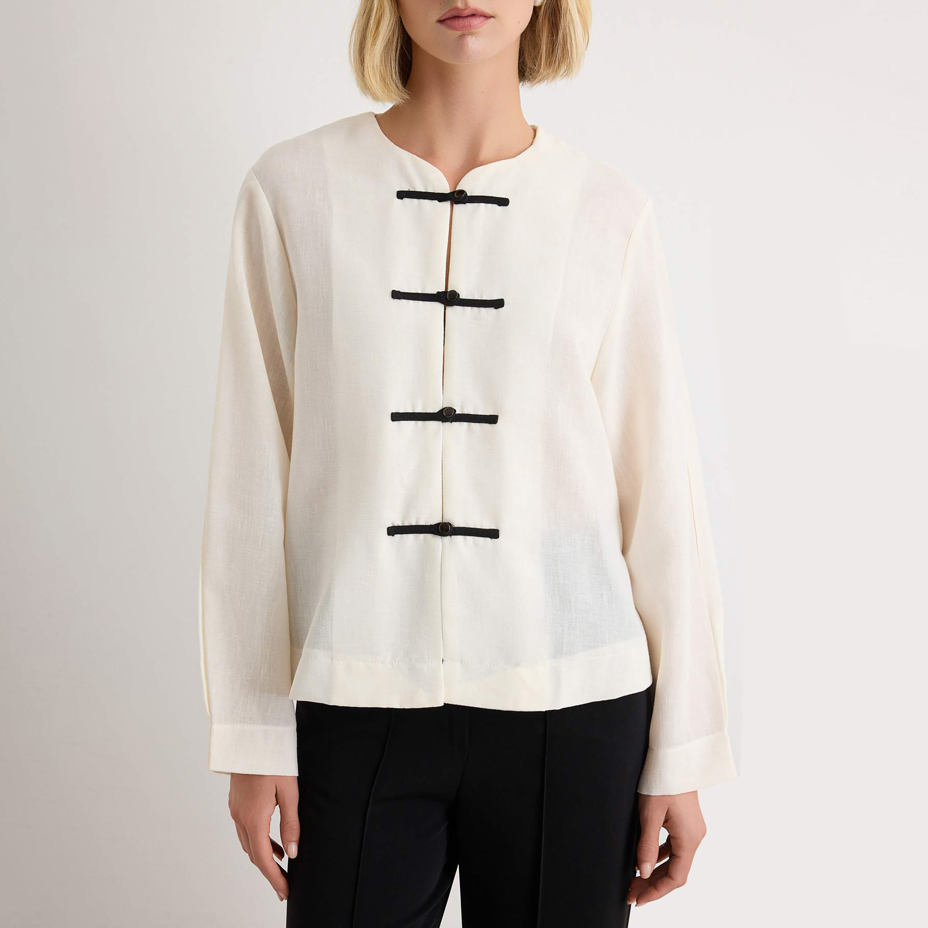 جاكيت حريمي أبيض من تريندyol ميلا-women-winterwear-coatsandjackets-jackets-image-4