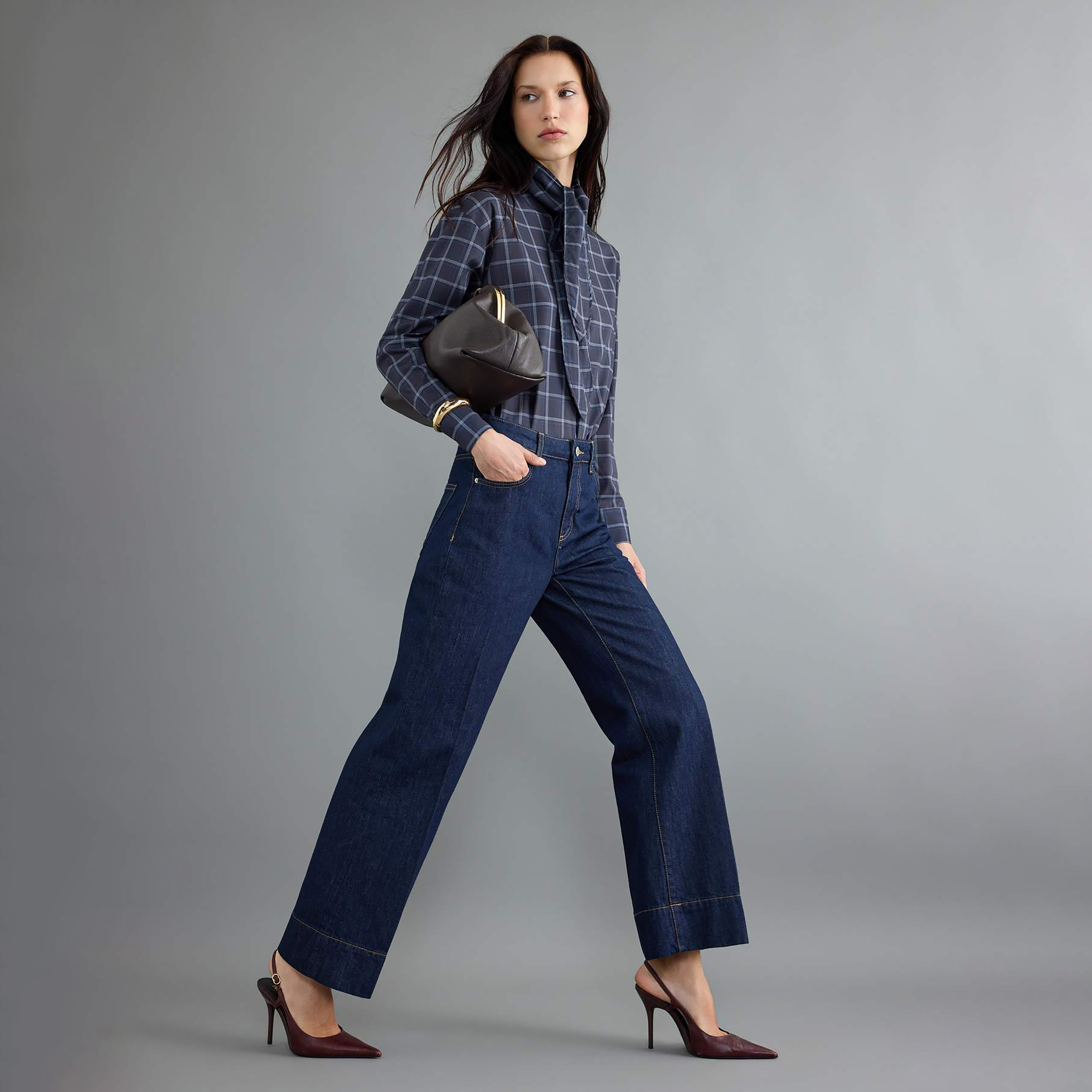 جينز مستقيم حريمي أزرق من قماش القطن من ترينديول ميلا-women-clothing-jeans-image-3