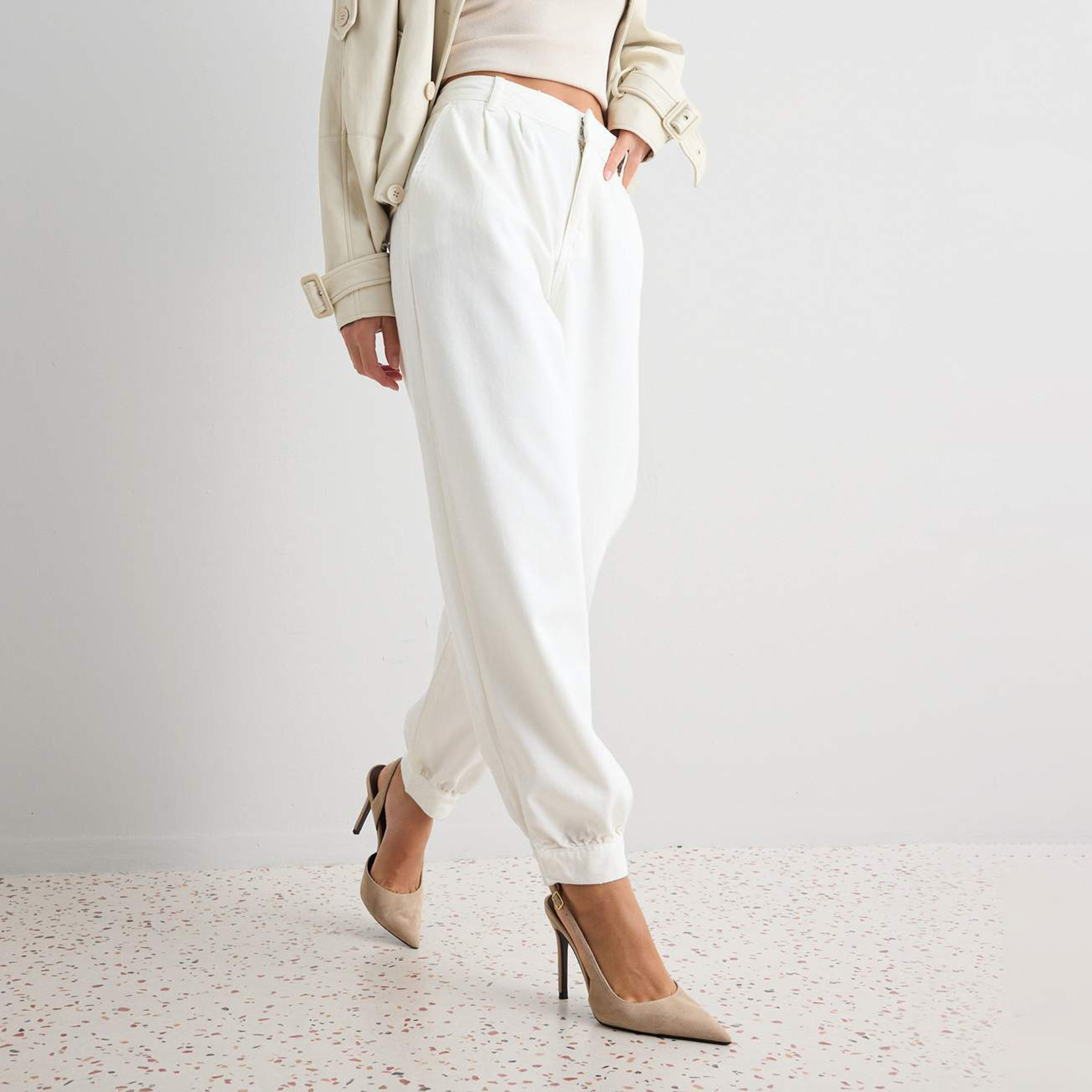 Trendyolmilla White Cotton Women's Cuffed Jeans-women-clothing-jeans-image-3