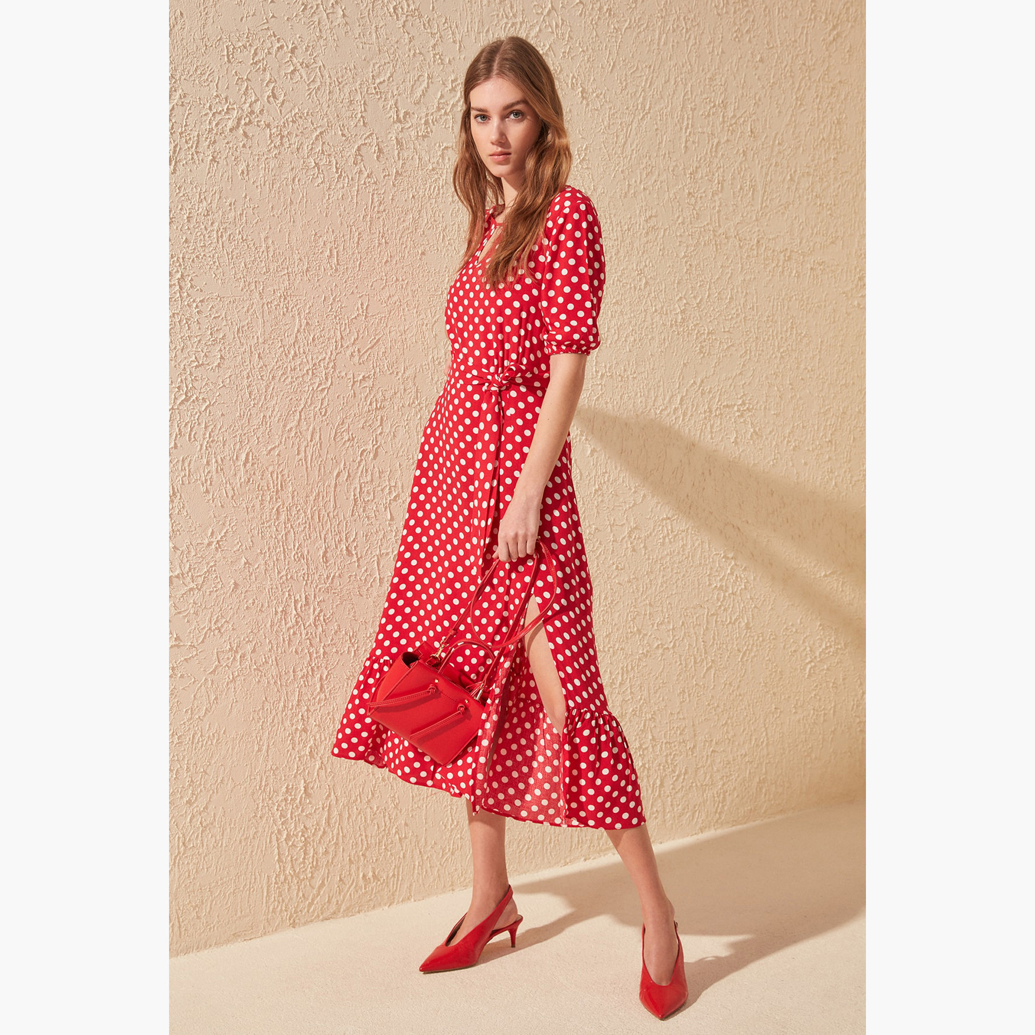 فستان ميدي منقط بفتحة وياقة بفتحة وأكمام باف-women-clothing-dresses-image-4